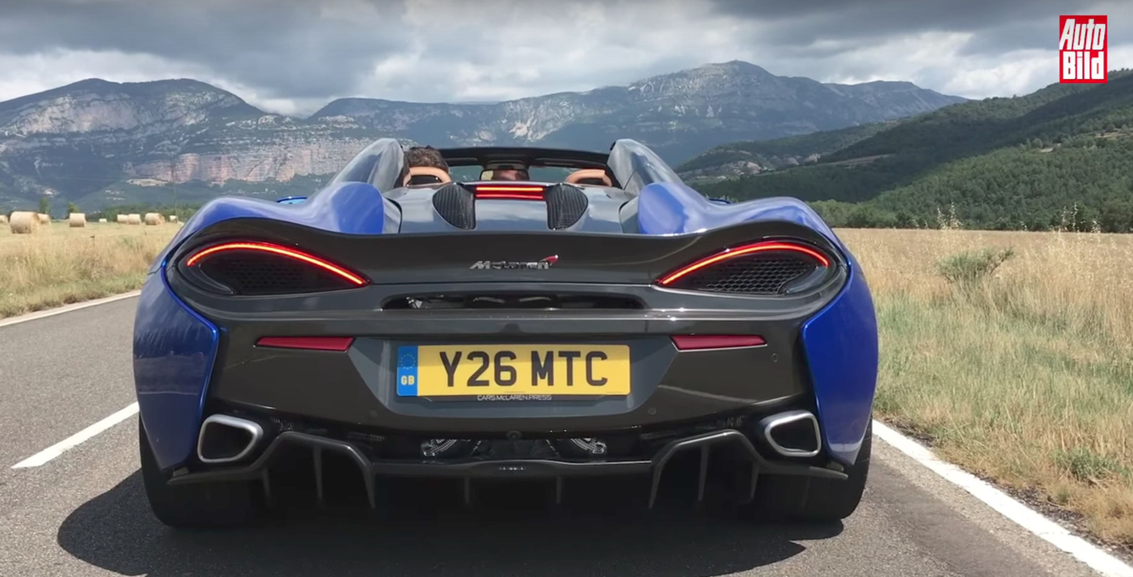 VÍDEO: Así acelera y suena el McLaren 570S Spider. ¡Sube los altavoces!