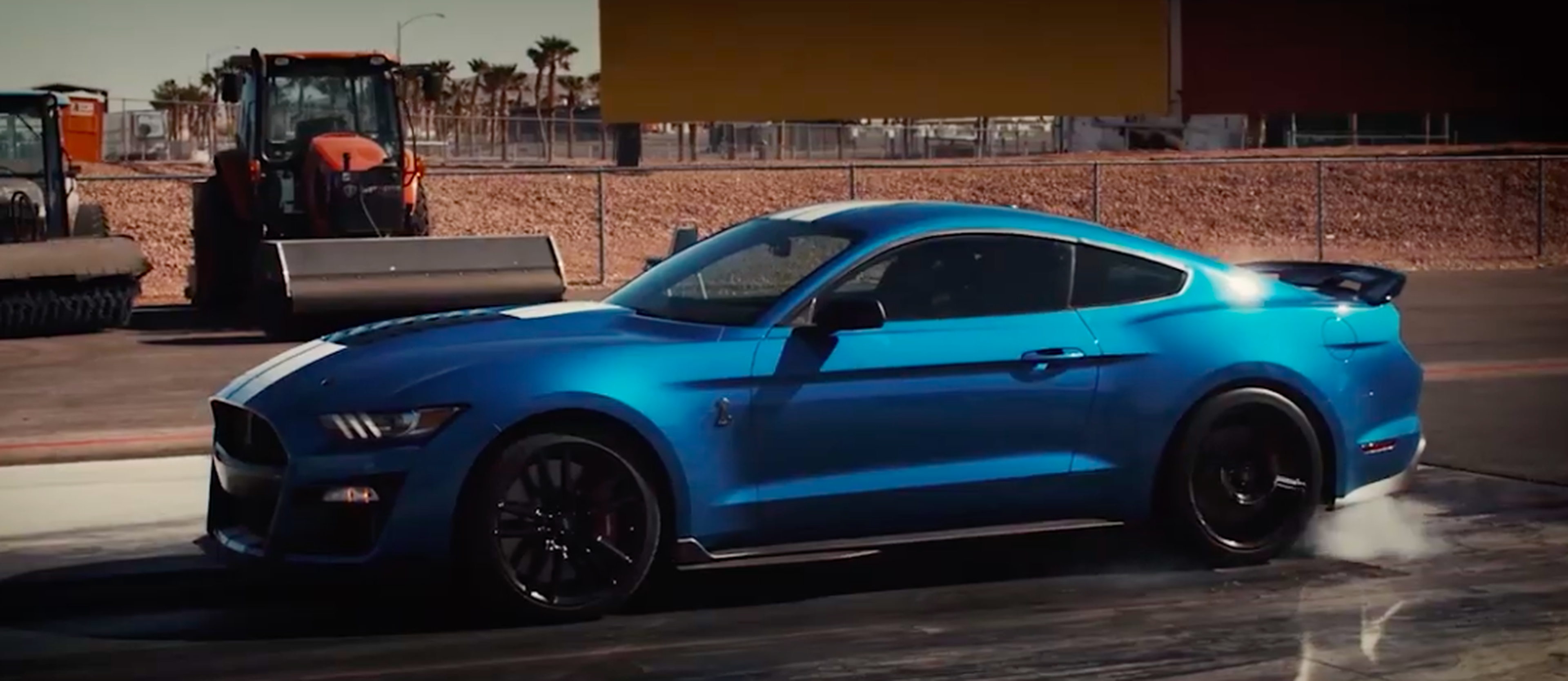 VÍDEO: esta es la aceleración de un Ford Mustang Shelby GT500 2020 utilizando el Line Lock