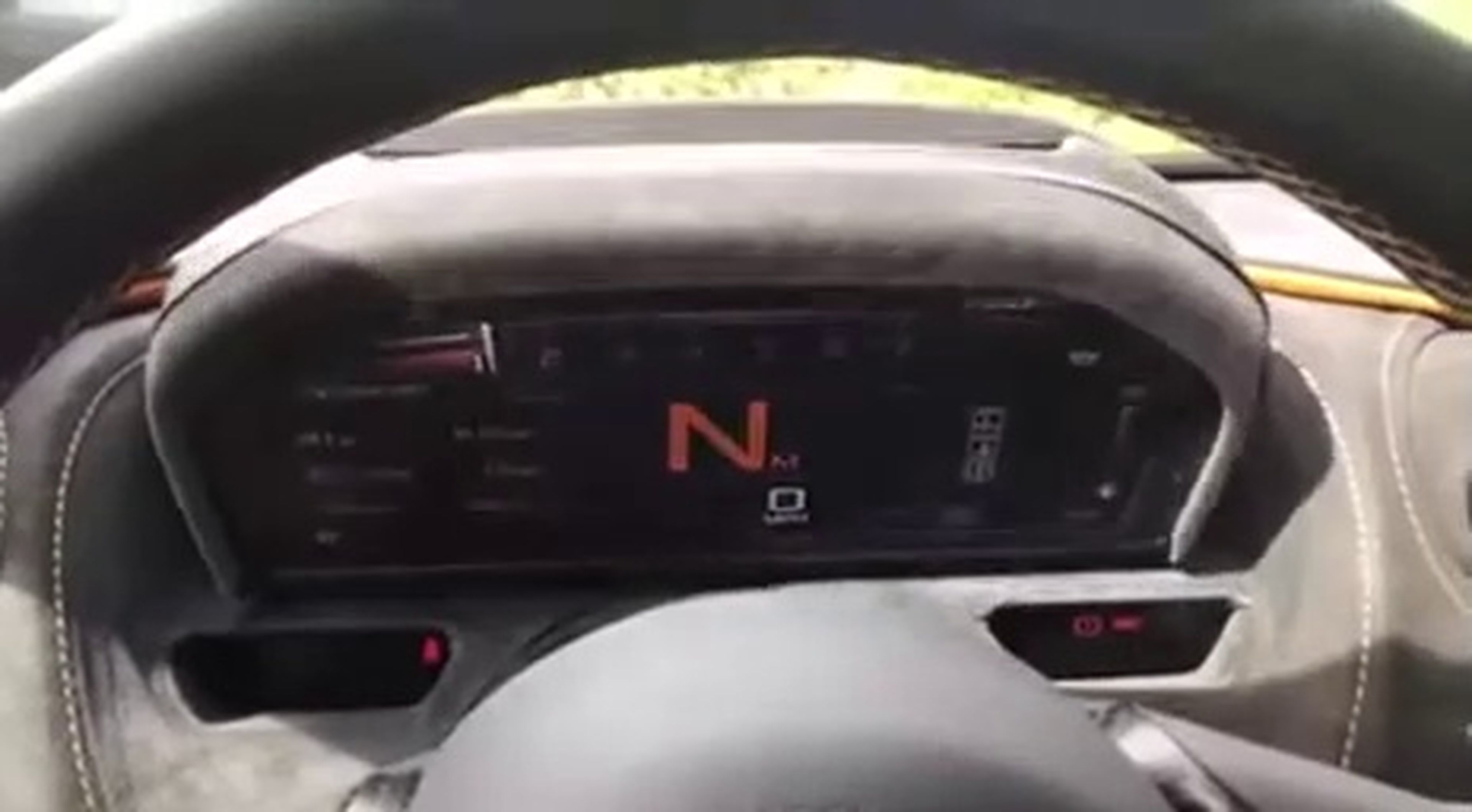 VÍDEO: ¿adivináis de qué coche estamos hablando? Es muy fácil