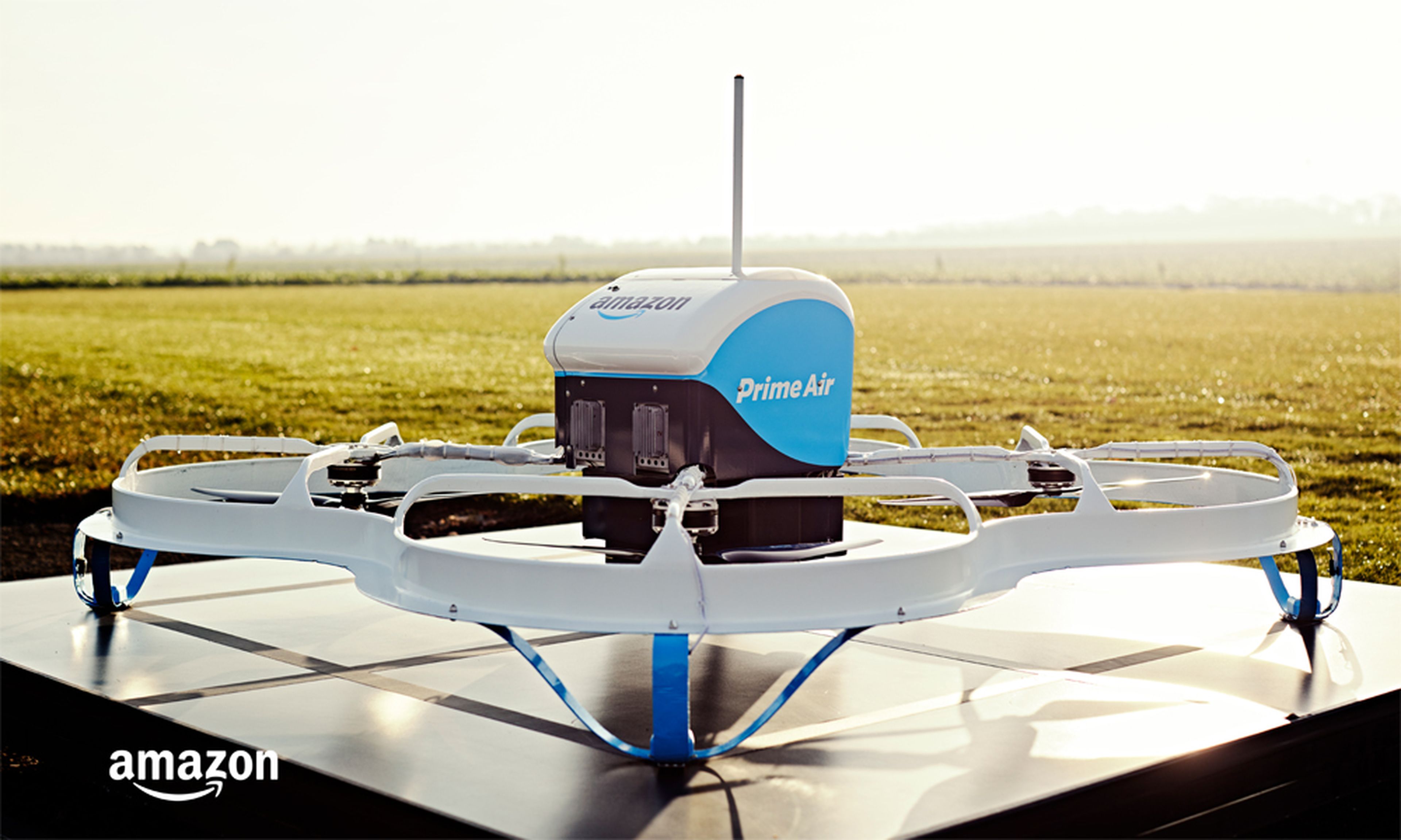 VÍDEO: Amazon hace la primera entrega con drones