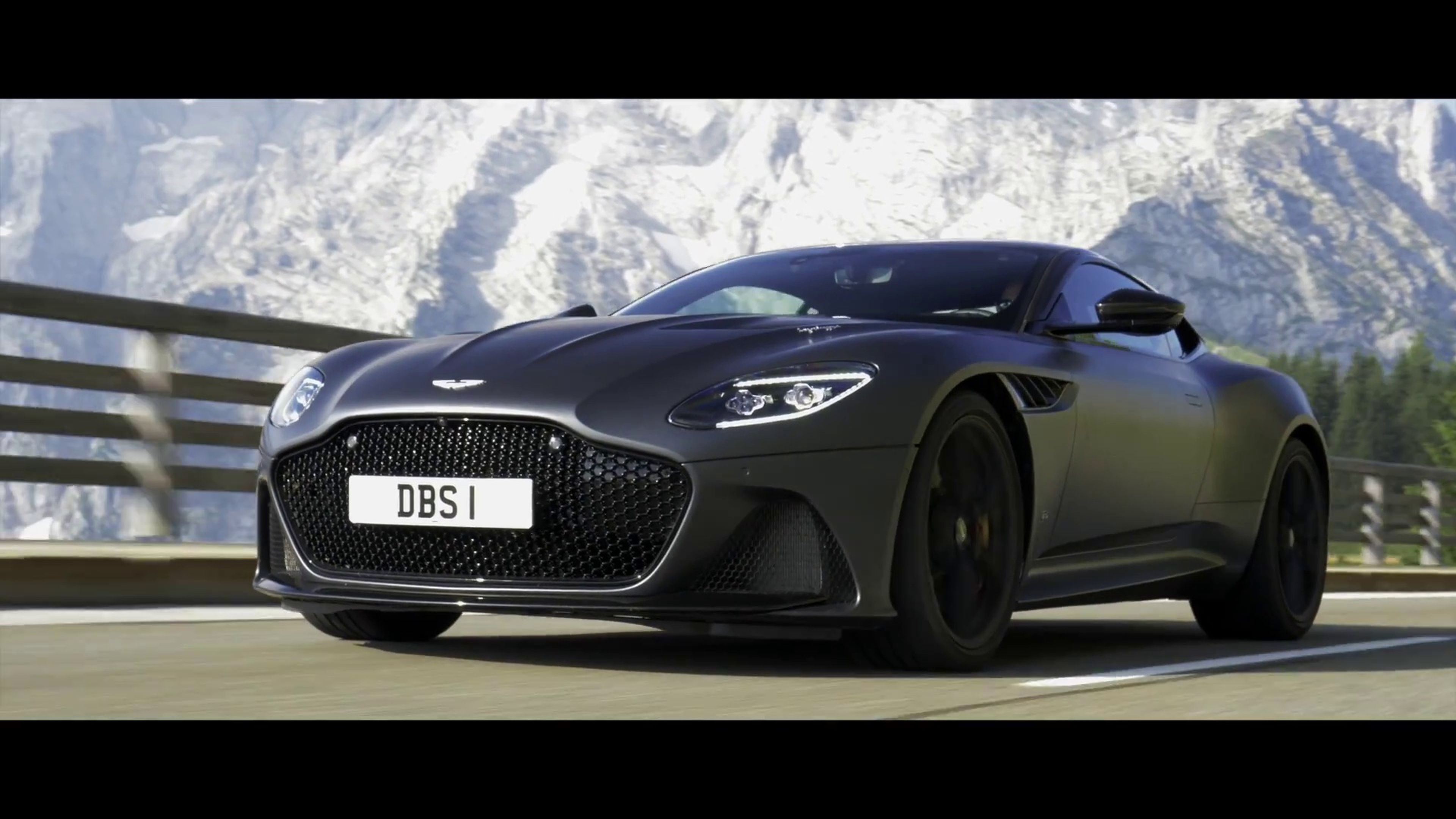 VÍDEO: Aston Martin DBS Superleggera 2018, en movimiento
