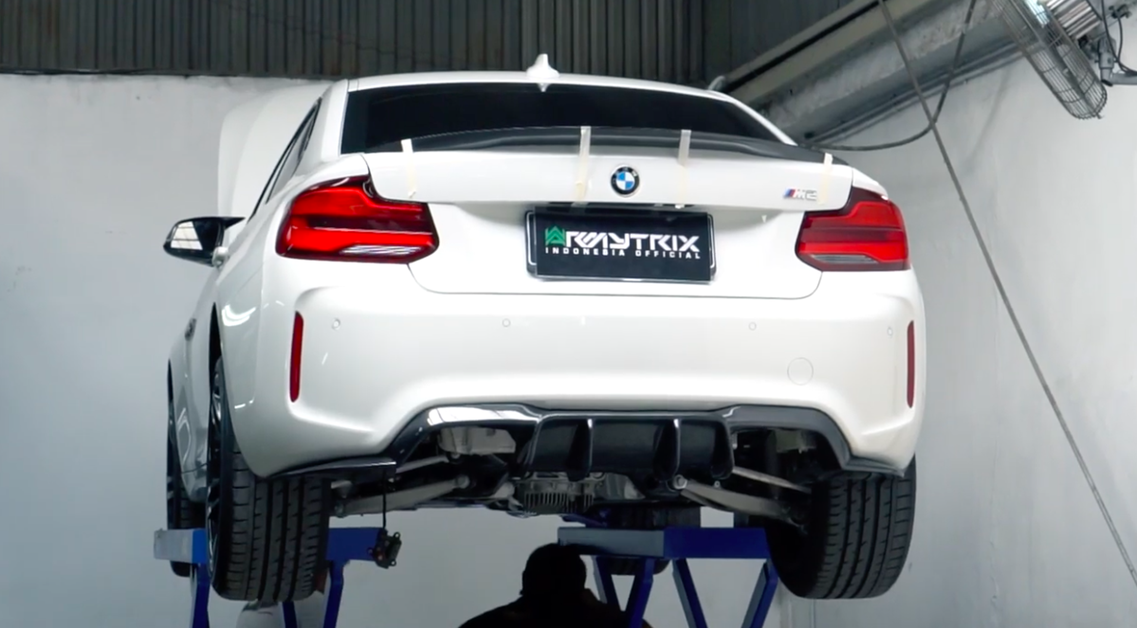 VÍDEO: Este BMW M2 suena como un auténtico demonio