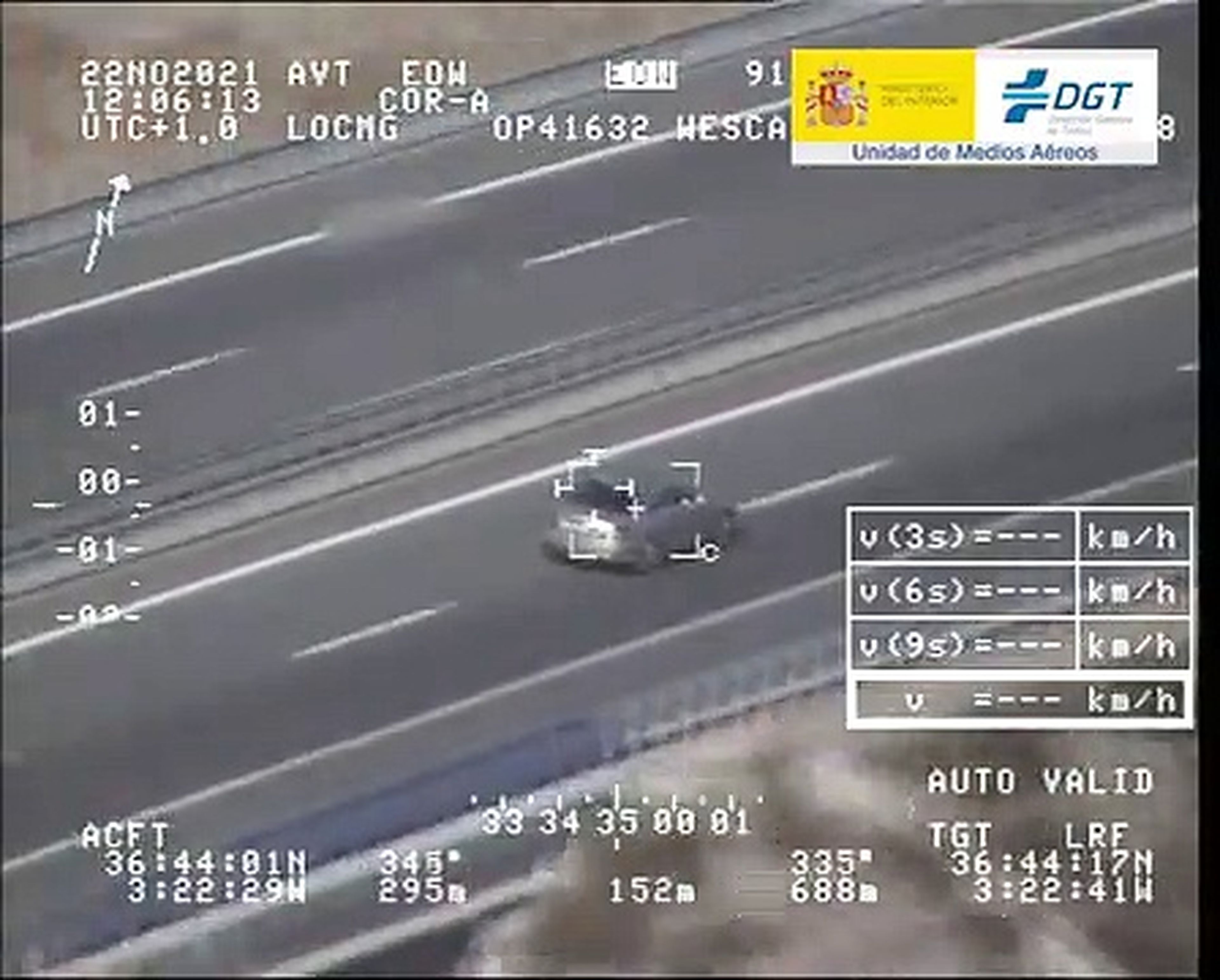 VÍDEO: ¡Delito! Cazado el conductor de este Mercedes CLS a 239 km/h en una autovía