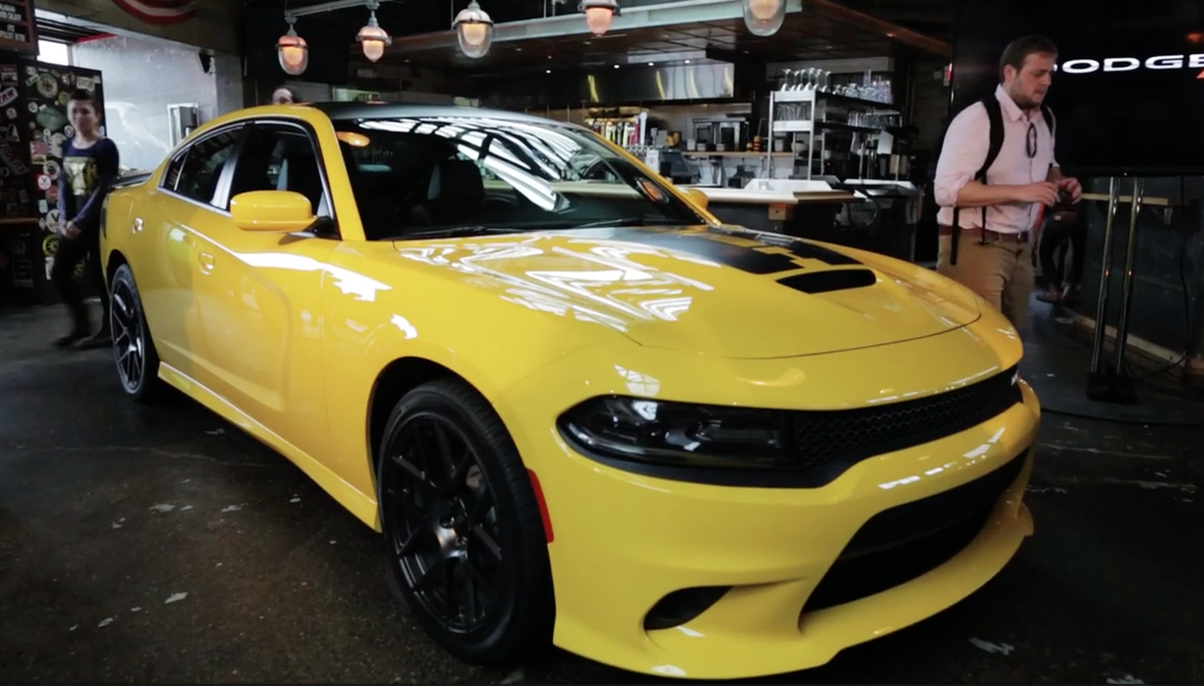 VÍDEO: Dodge desvela sus nuevos Charger Daytona y Challenger T/A