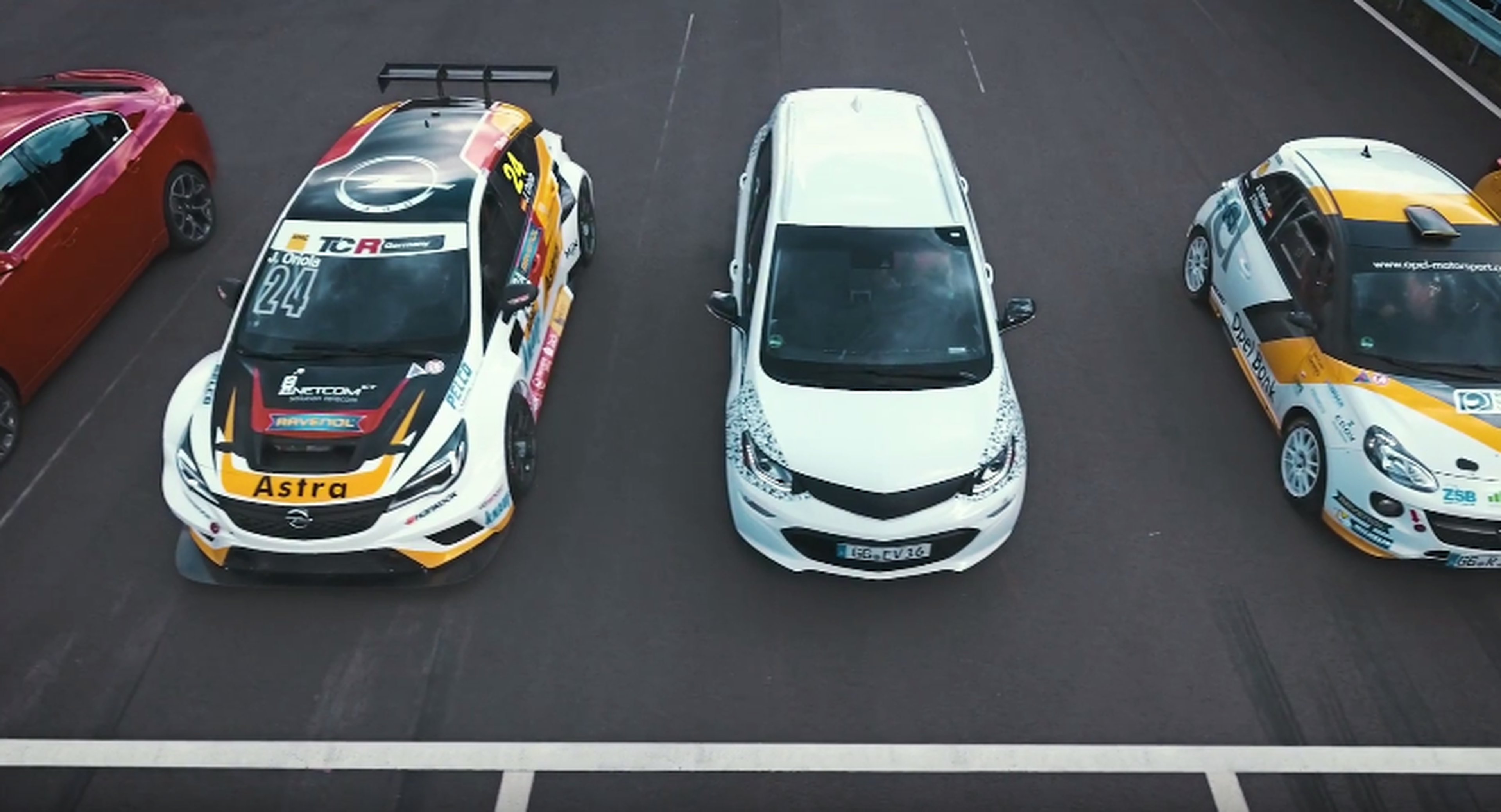 VÍDEO: Drag Race Challenge de Opel ¿Cuál gana?