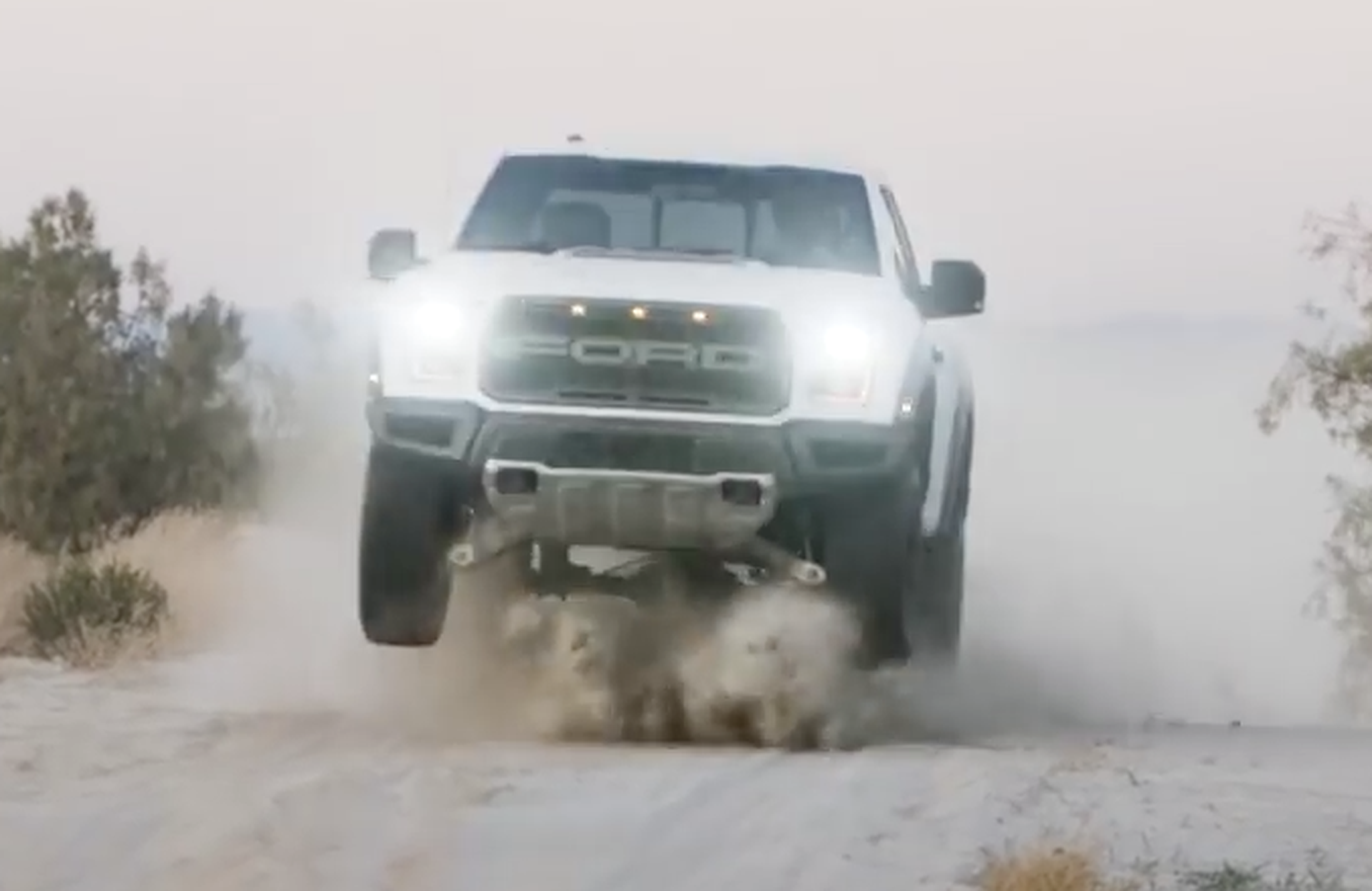 Vídeo: Ford F-150 Raptor: monta la mejor suspensión del mercado