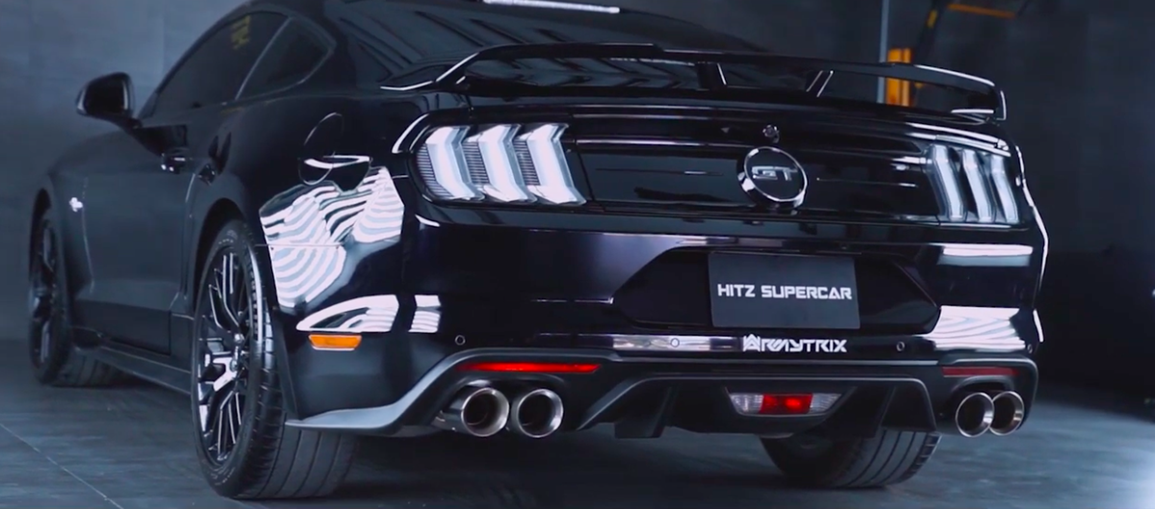 VÍDEO: Ford Mustang GT con escapes potenciados, ¡para empezar bien la semana!