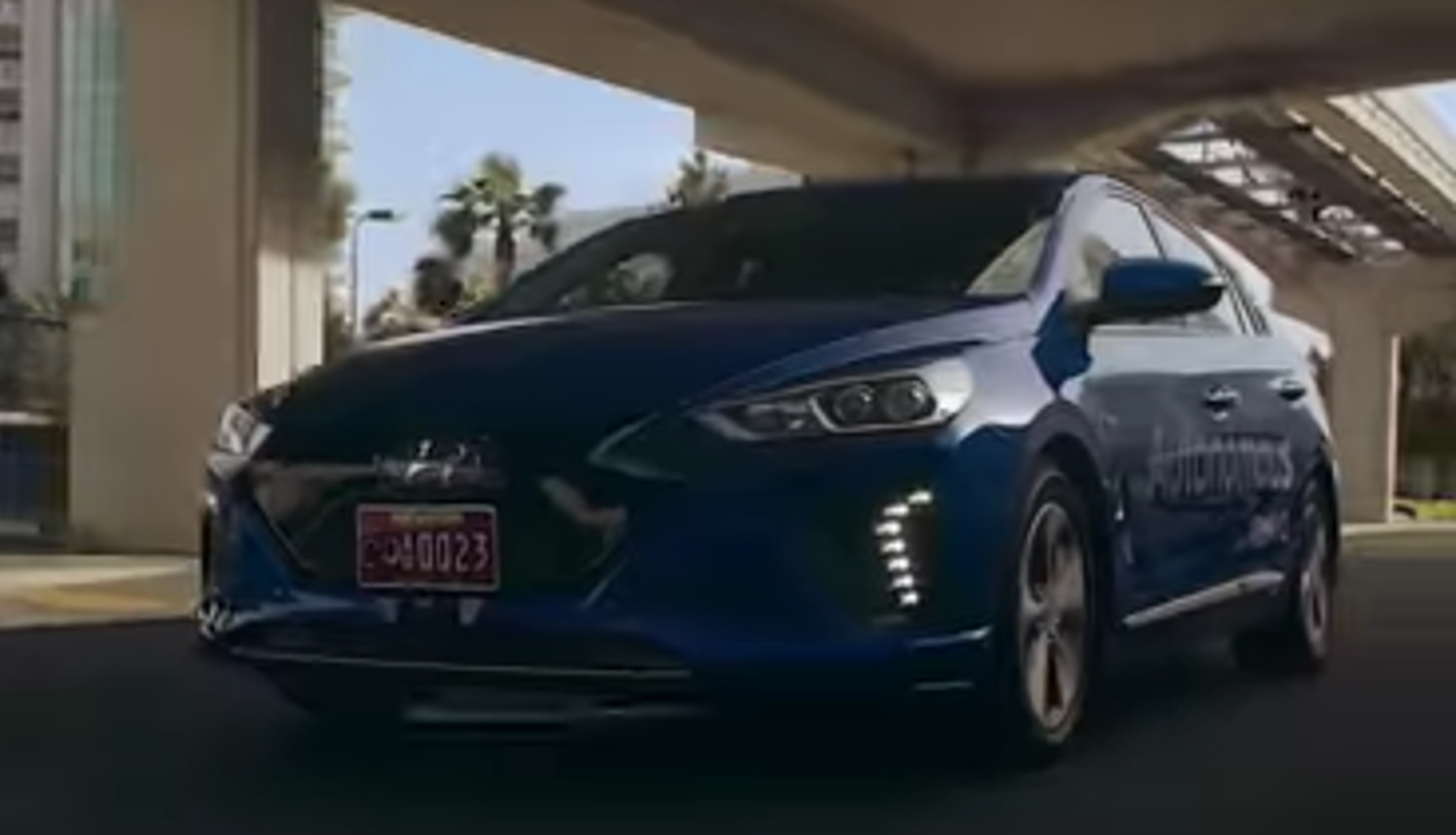 VÍDEO: ¿Has visto cómo funciona el Hyundai Ioniq autónomo?