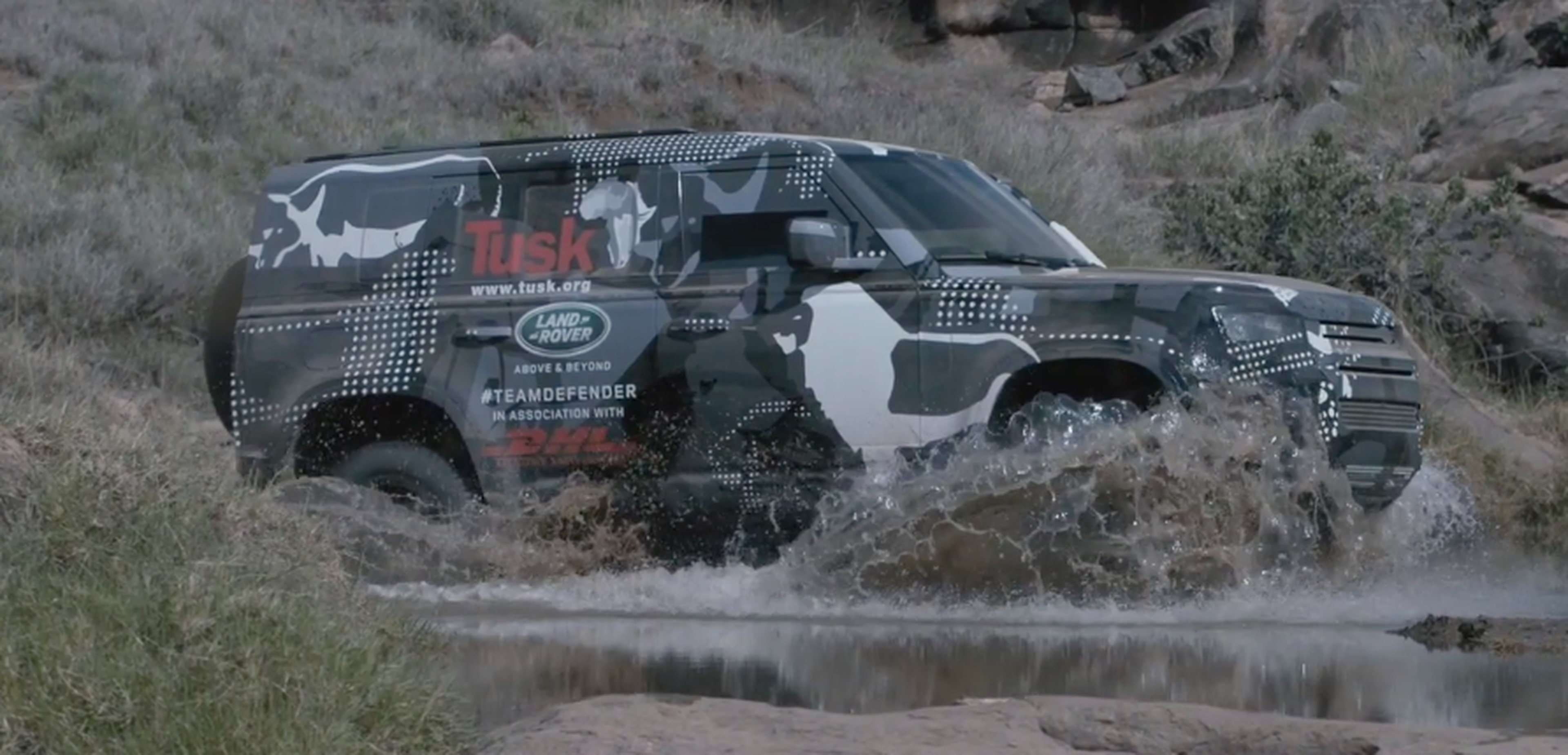 VÍDEO: Hemos pillado al Land Rover Defender 2020, de pruebas en Kenia