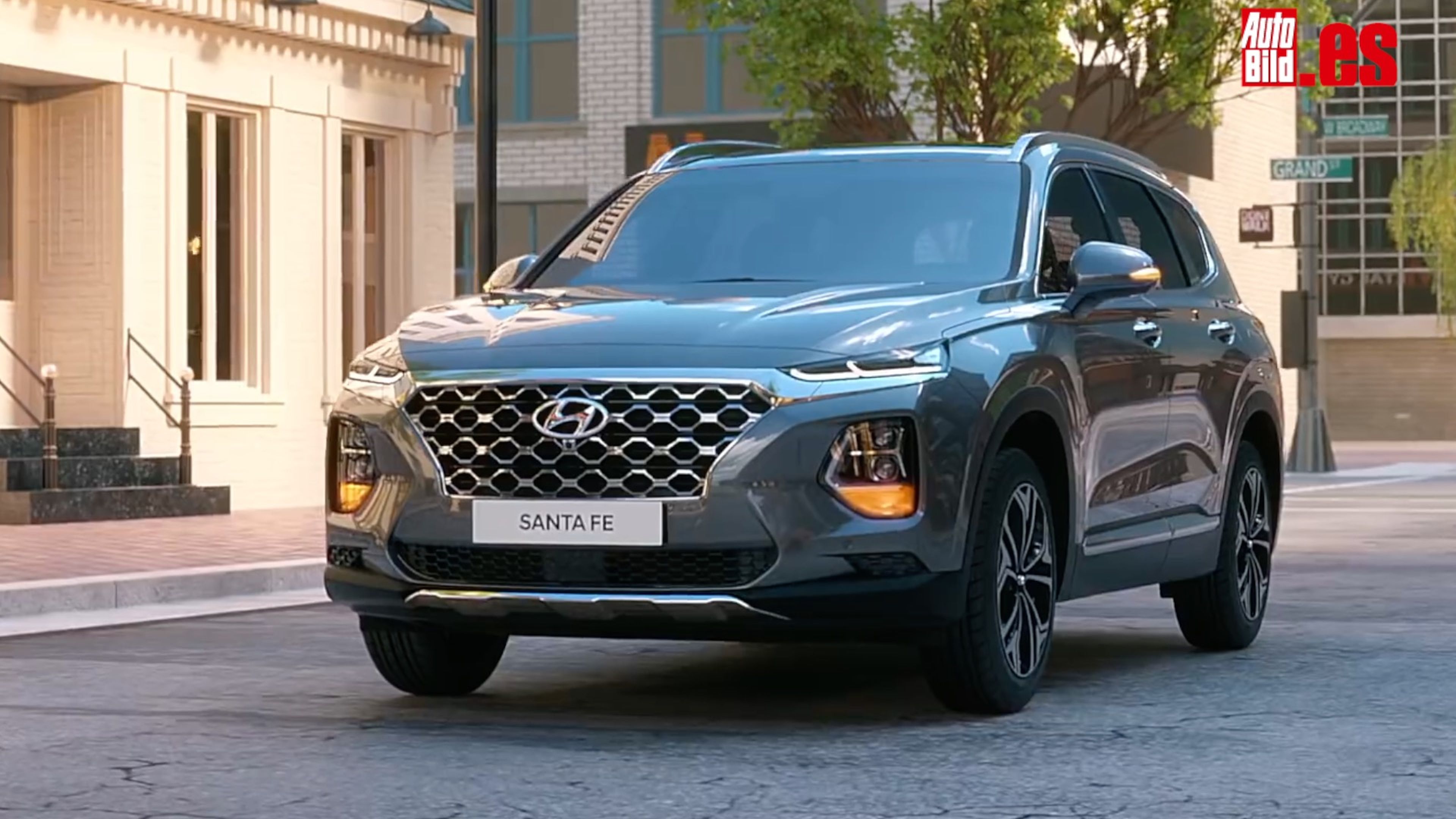 VÍDEO: Hyundai Santa Fe 2018, un SUV que mejora en todo