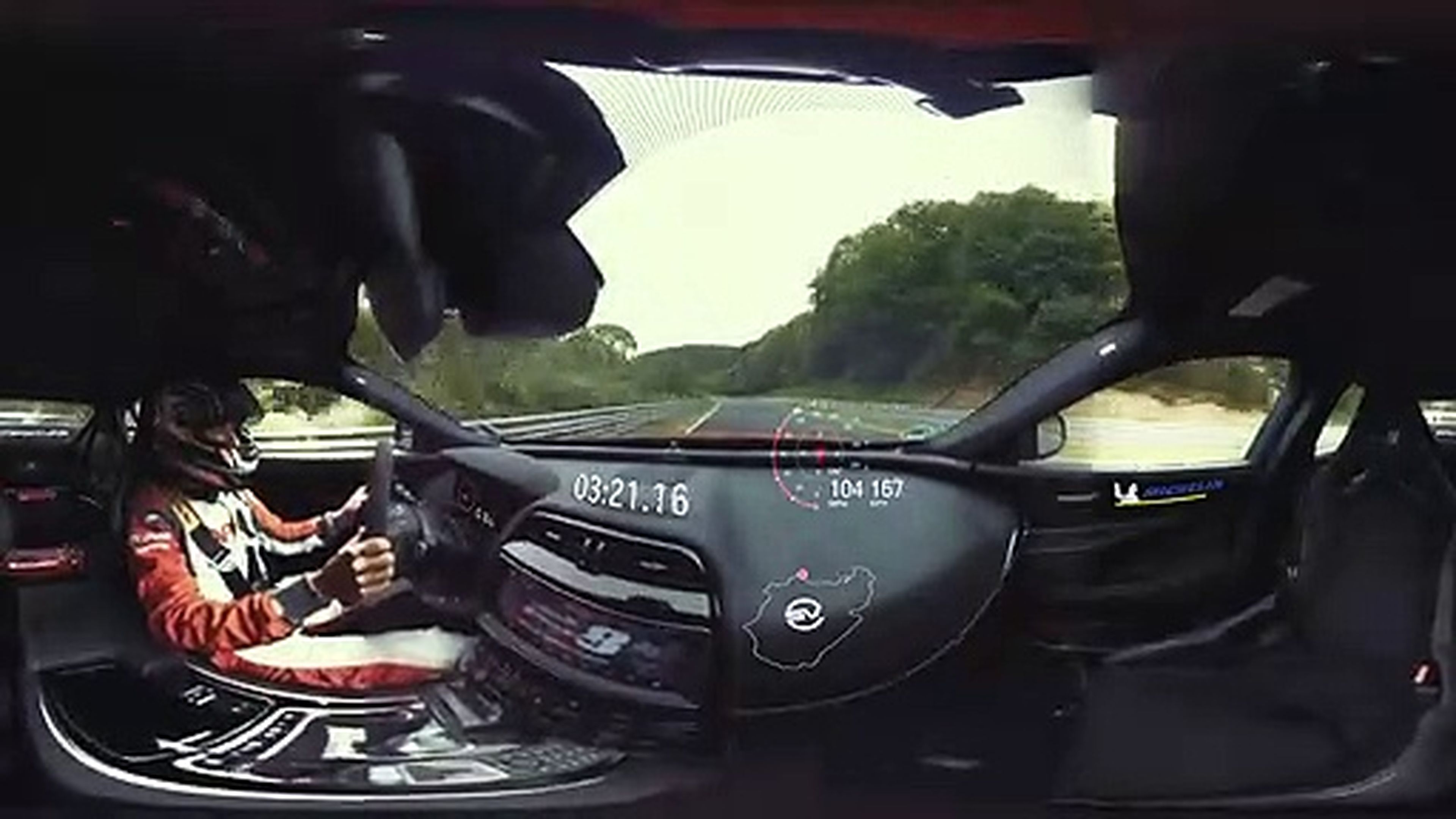VÍDEO: Jaguar XE SV Project 8 bate su propio récord en Nürburgring en 360°