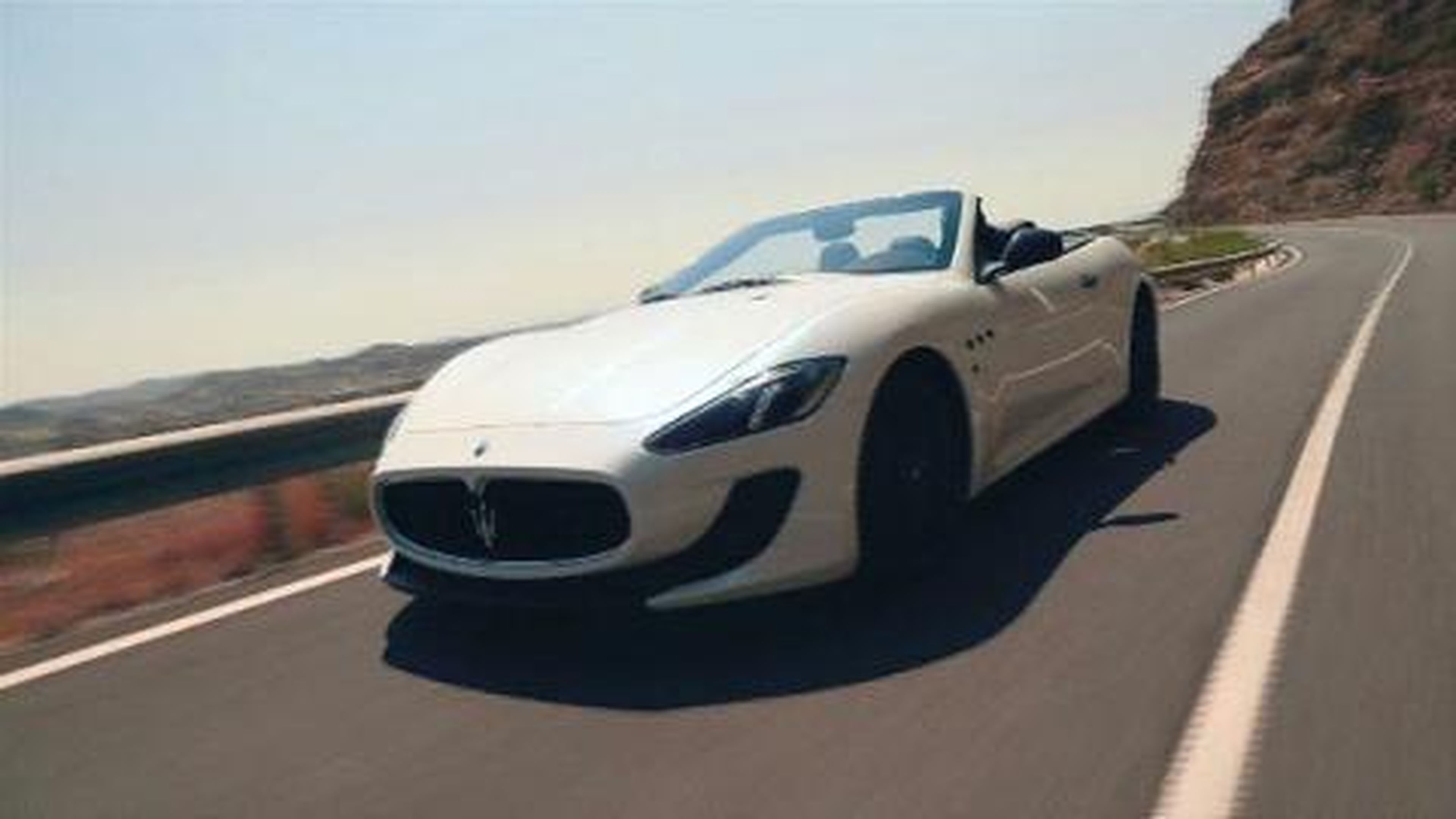 Vídeo: Maserati GranCabrio MC