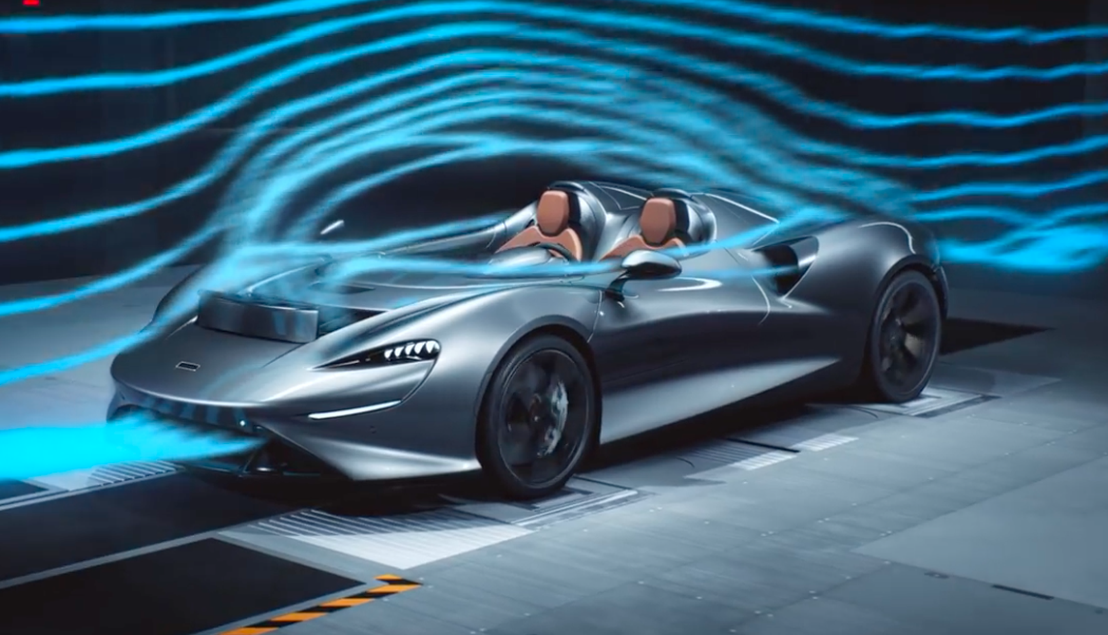 VÍDEO: ¿Por qué con el McLaren Elva puedes circular hasta 110 km/h sin que moleste el viento?