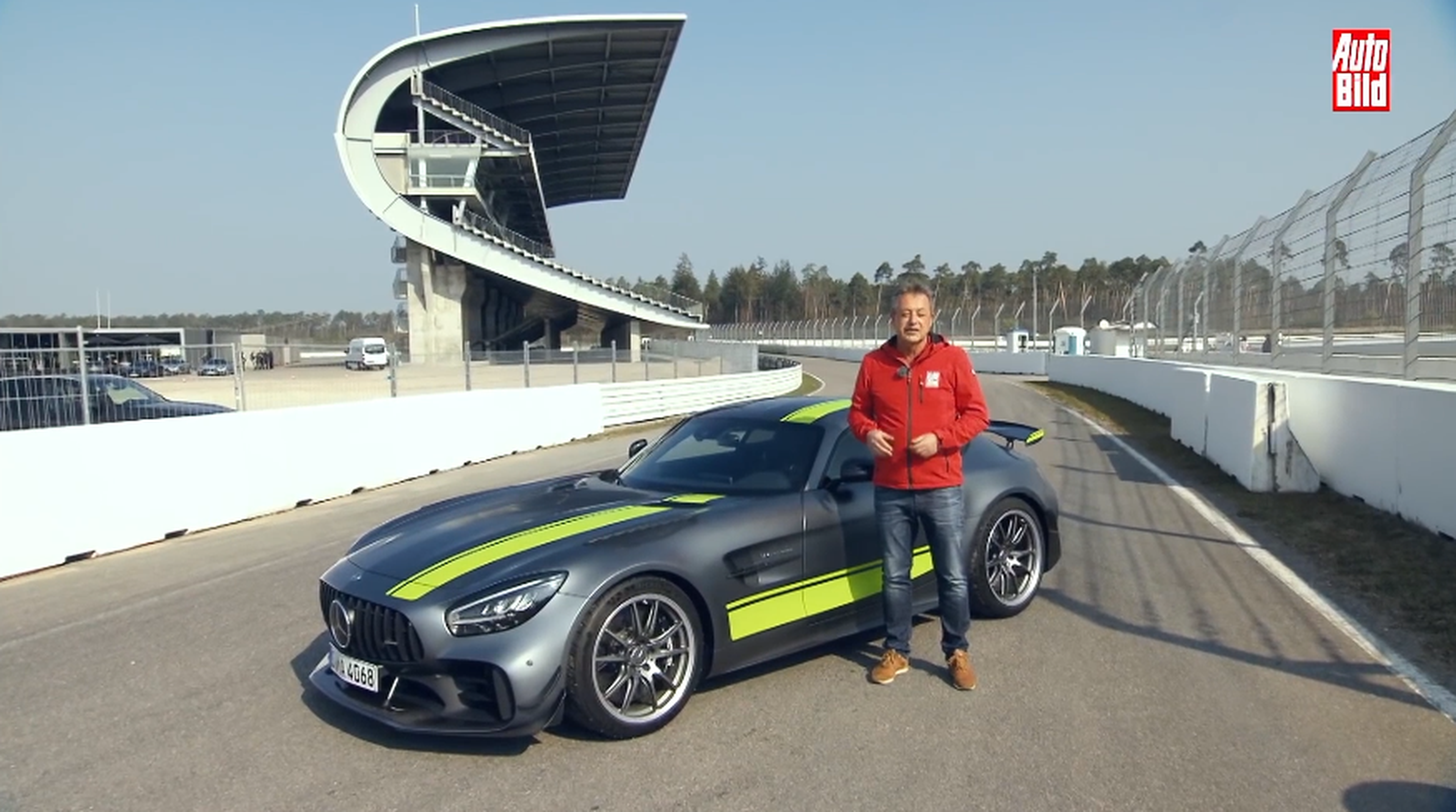 VÍDEO: Mercedes-AMG GT R PRO, lo más bestia para circuito