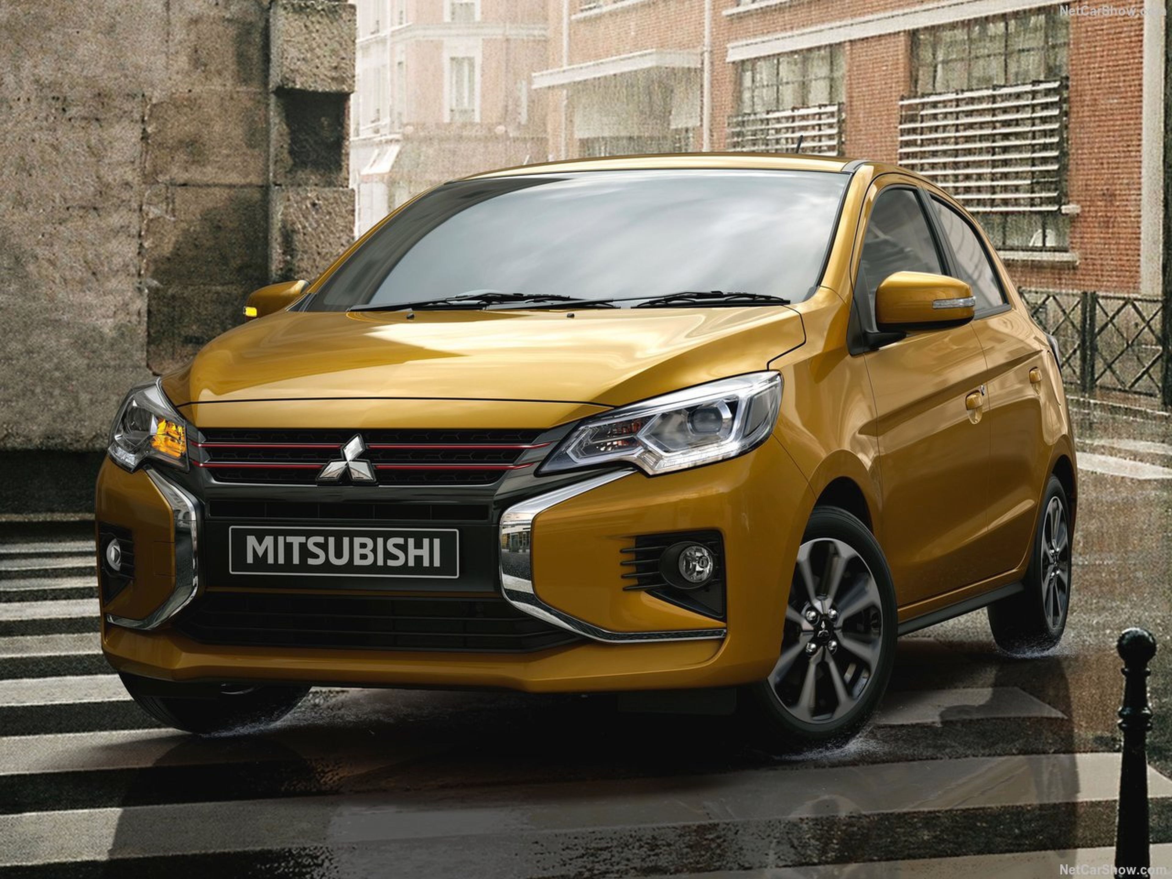 VÍDEO: Mitsubishi Mirage, todos los detalles que no te puedes perder