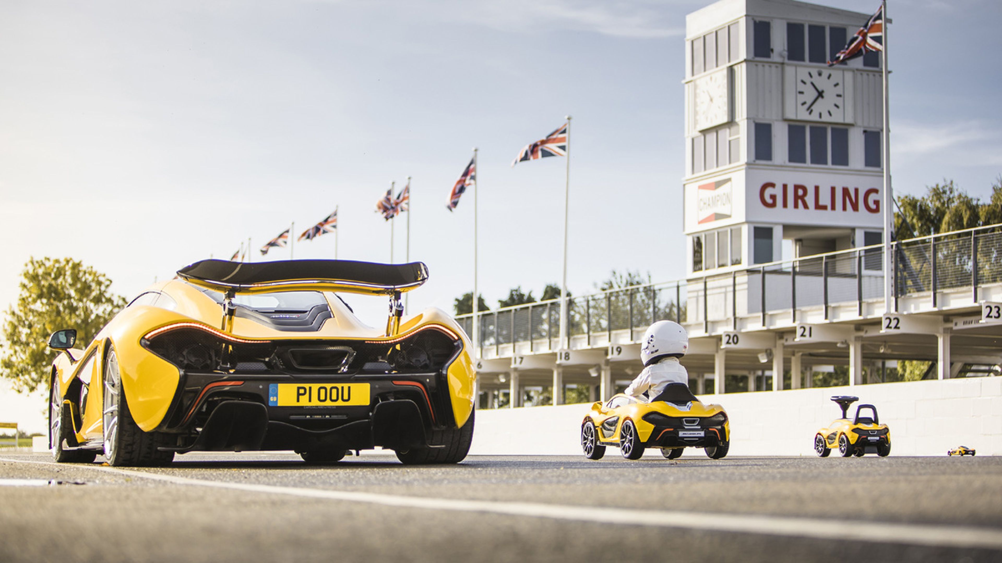 VÍDEO: Así es el nuevo McLaren P1 propulsado con energías alternativas