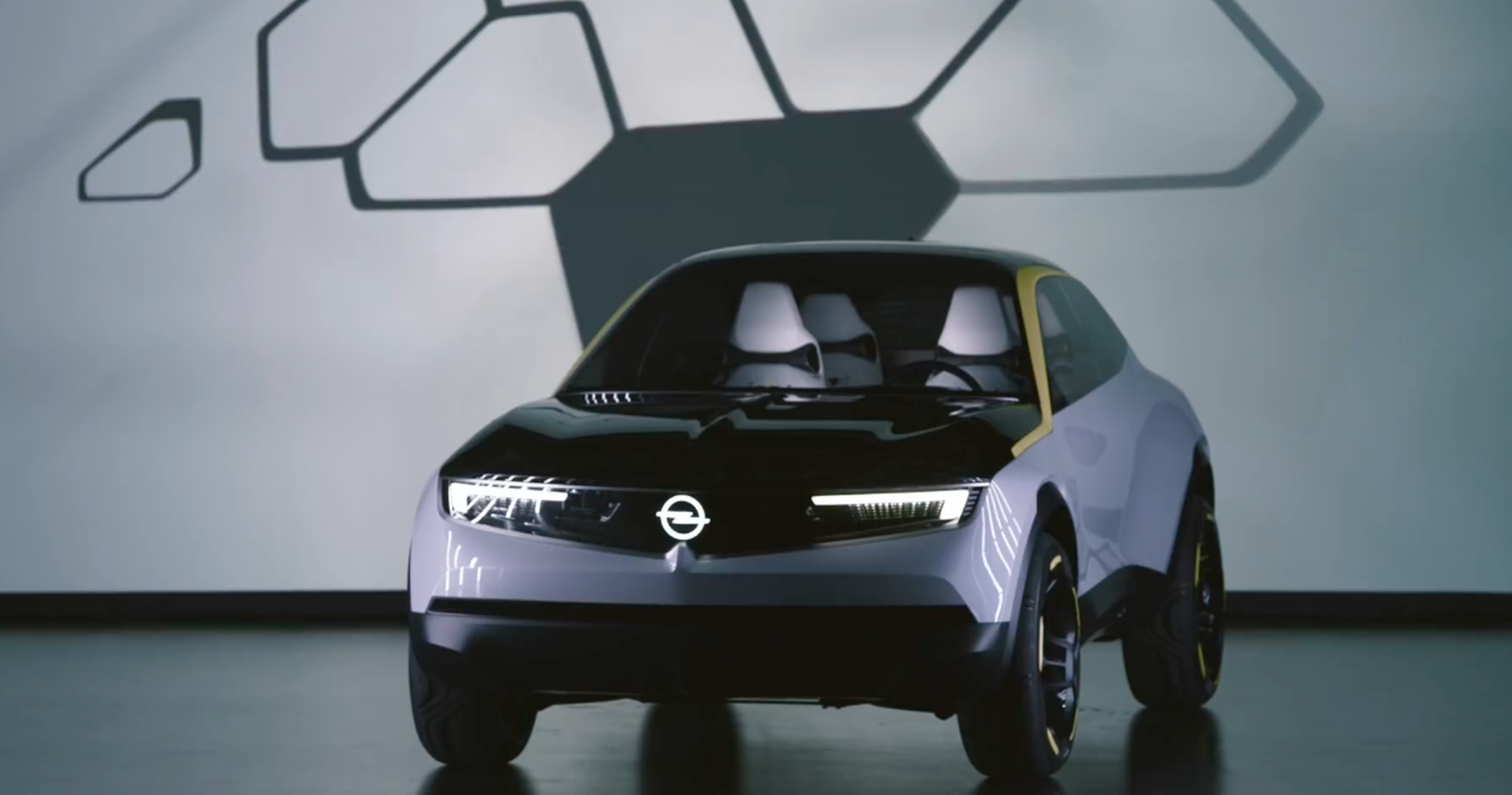 VÍDEO: Opel GT X Experimental, así es el Opel del futuro