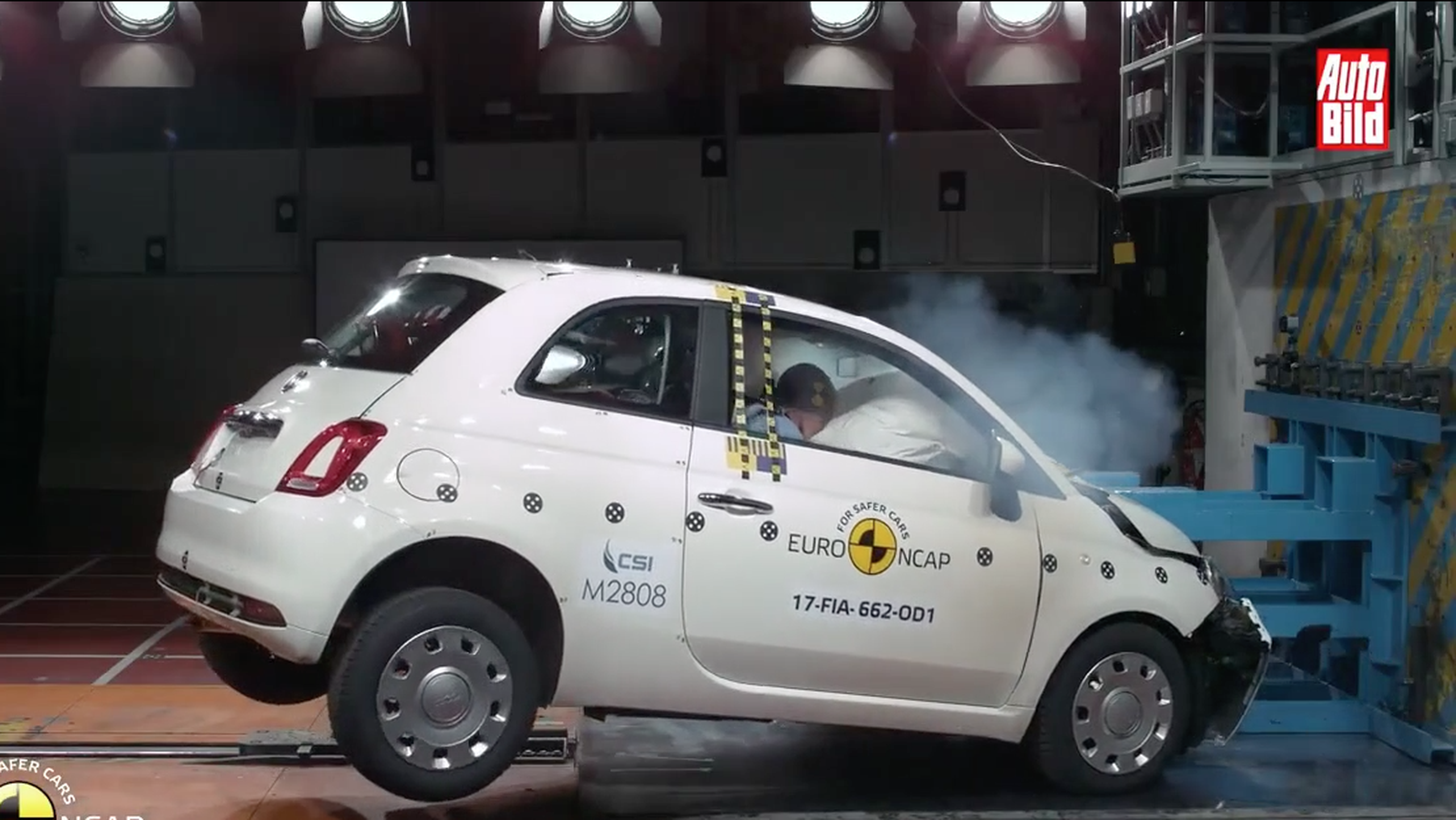 VÍDEO: Así pasó el Fiat 500 los test EuroNCAP