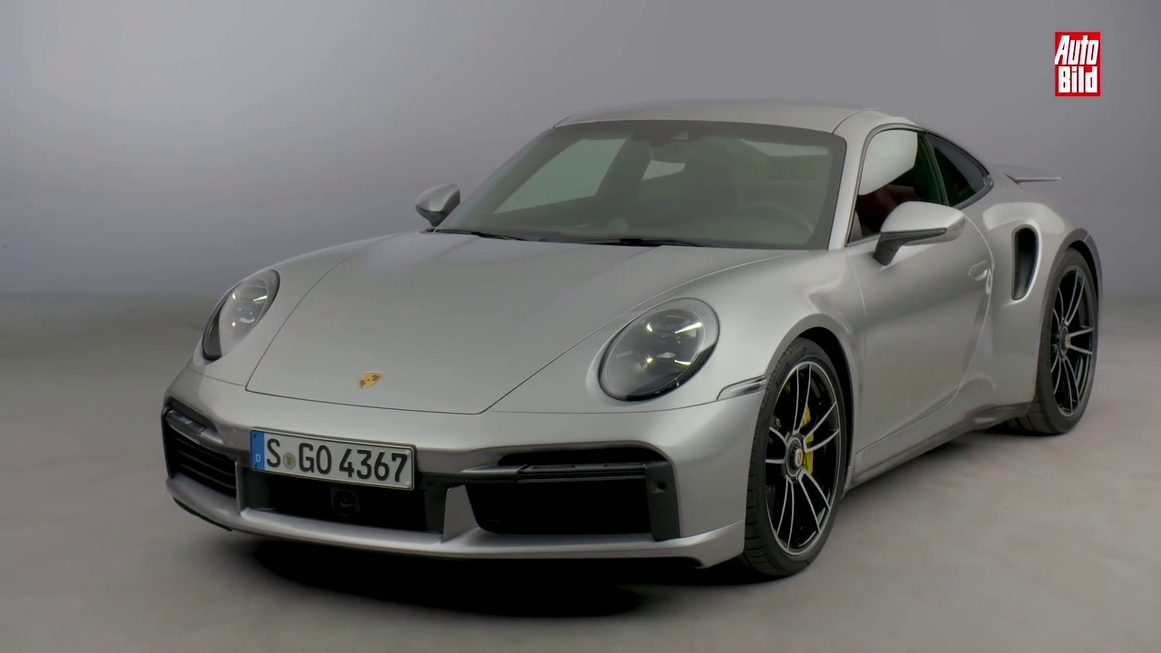 VÍDEO: Porsche 911 Turbo S 2020, todos los datos sobre la mesa