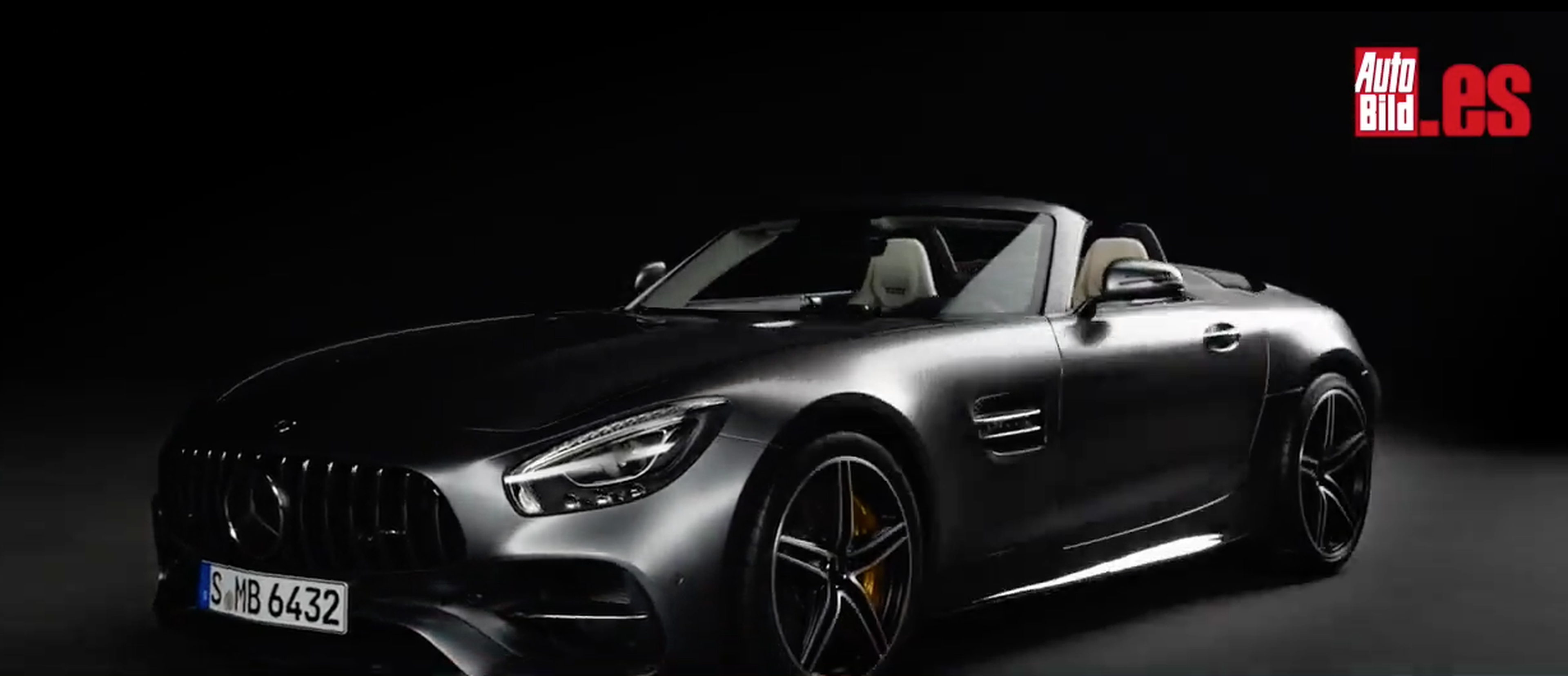 VÍDEO: Primeras imágenes del Mercedes-AMG GT C Roadster en acción