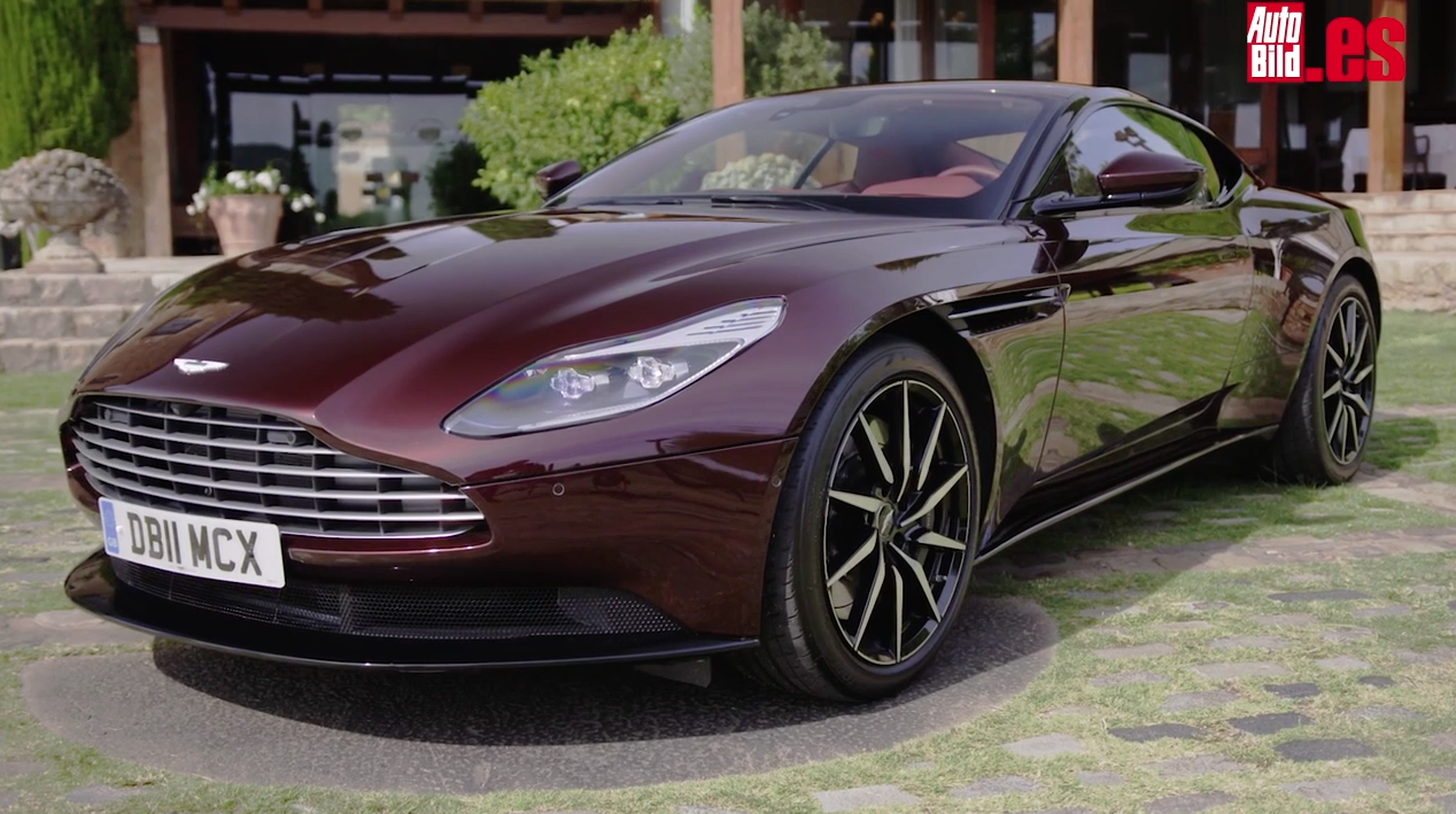 Vídeo: prueba del Aston Martin DB11 V8