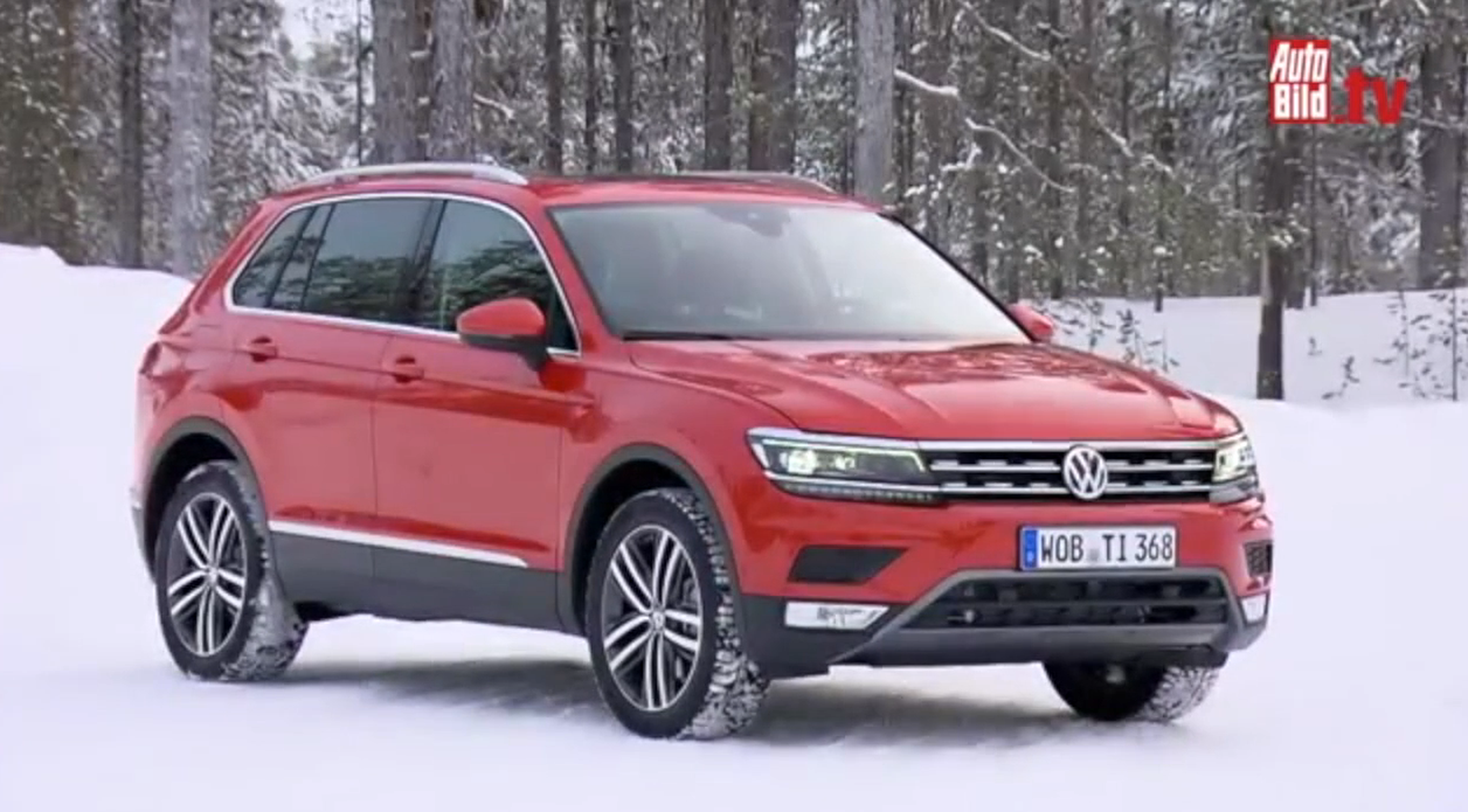 VÍDEO: Prueba Volkswagen Tiguan 2016, ¡drift sobre nieve y hielo!