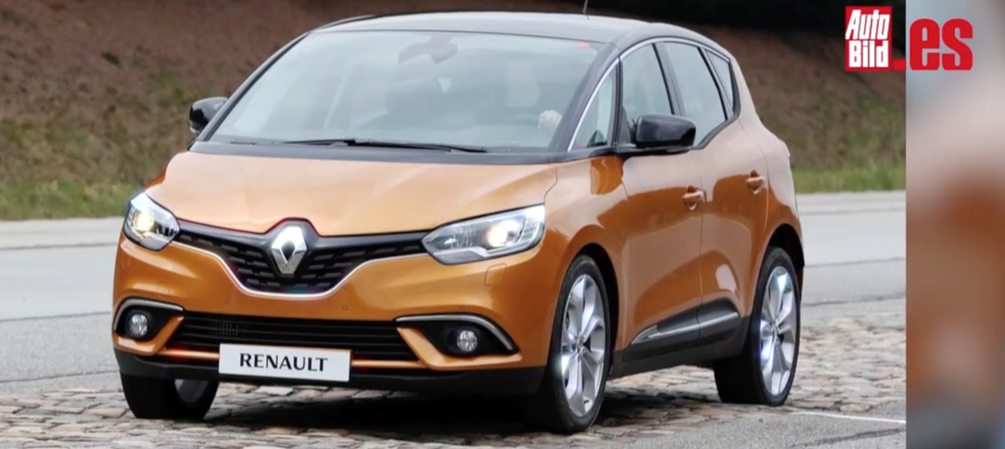 VÍDEO: ¿Sabes qué secretos guarda el Renault Scénic 2017?