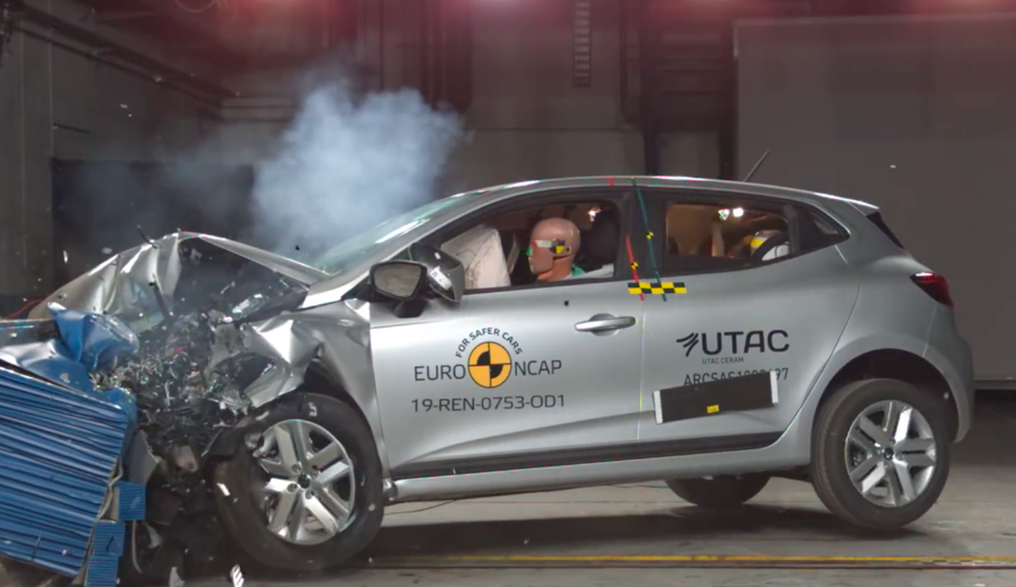 VÍDEO: ¿Es seguro el nuevo Renault Clio 2019? Te contamos todos los detalles