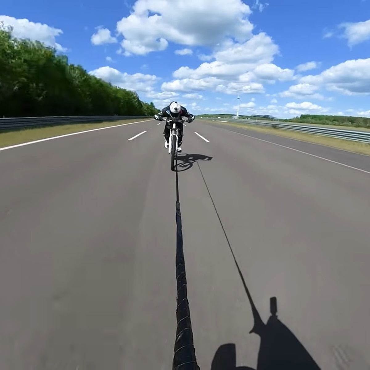 V-Max: A anatomia do recorde mundial de velocidade bike