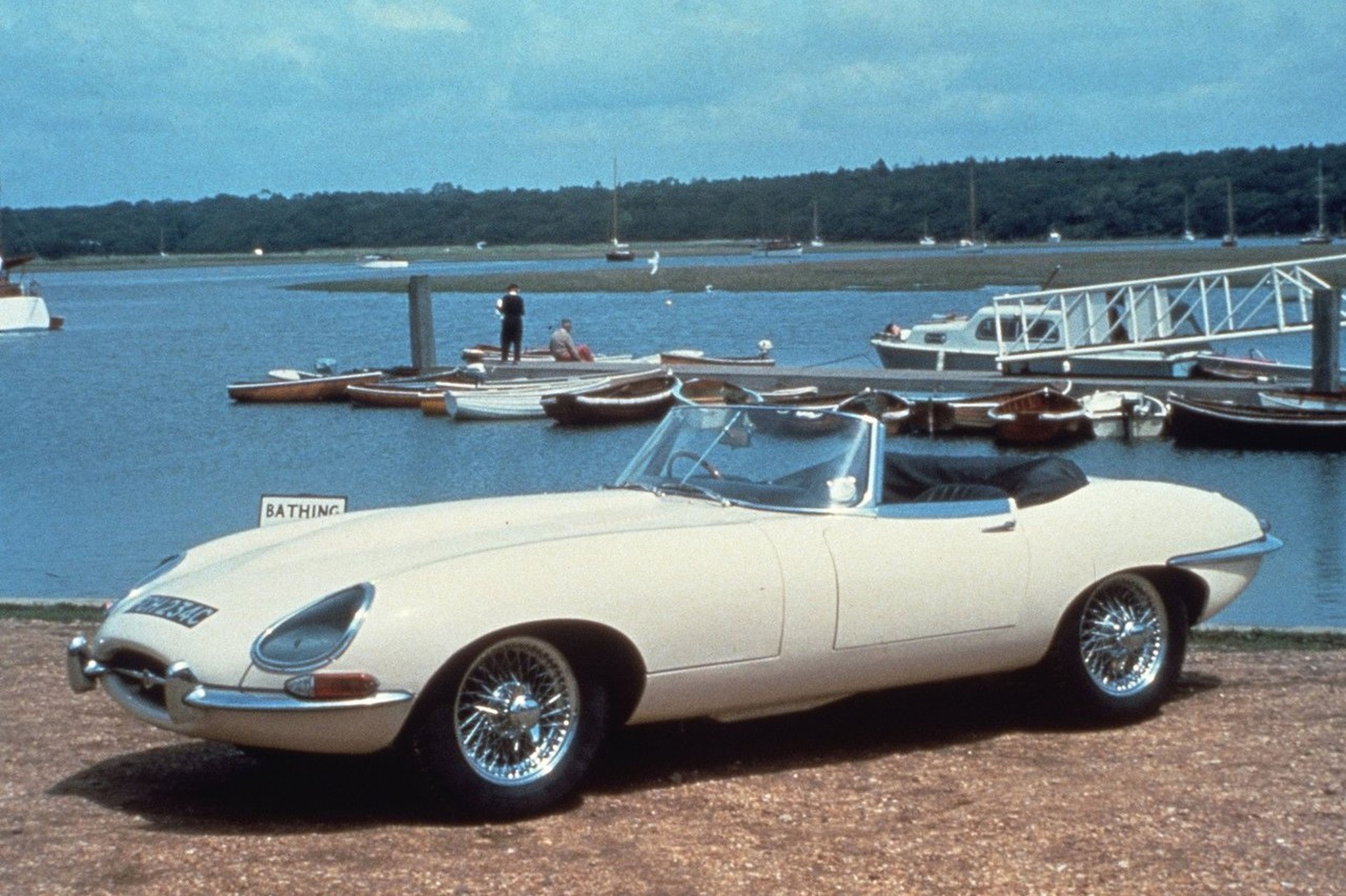 El Jaguar E-Type se considera uno de los grandes iconos del automovilismo.