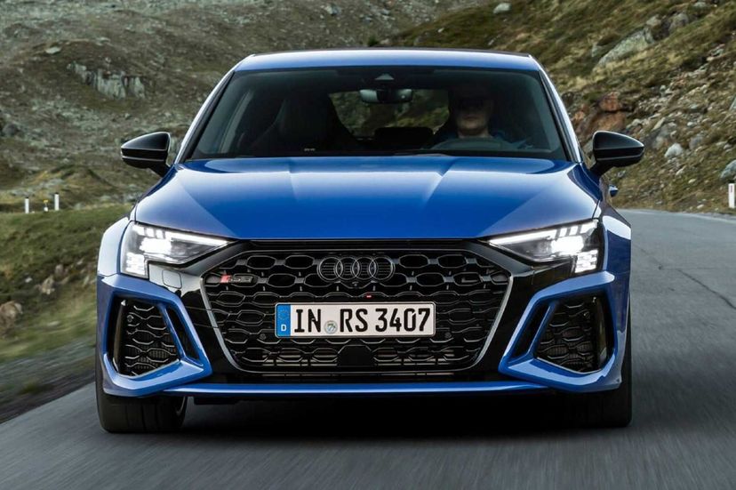 audi-rs-3-performance-edition-2846345.jp