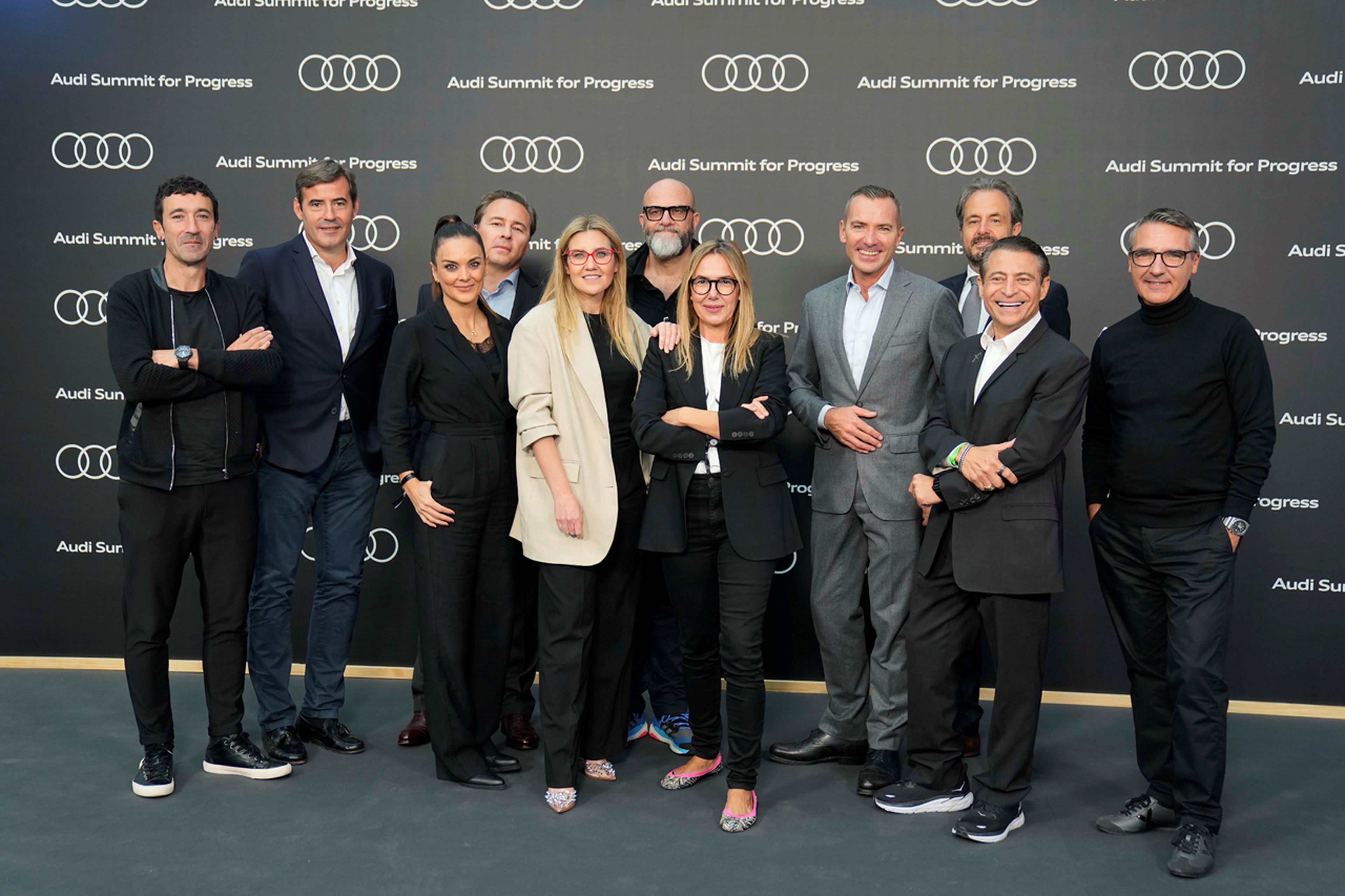 Foto de 'familia' con todos los ponentes del primer Audi Summit for Progress