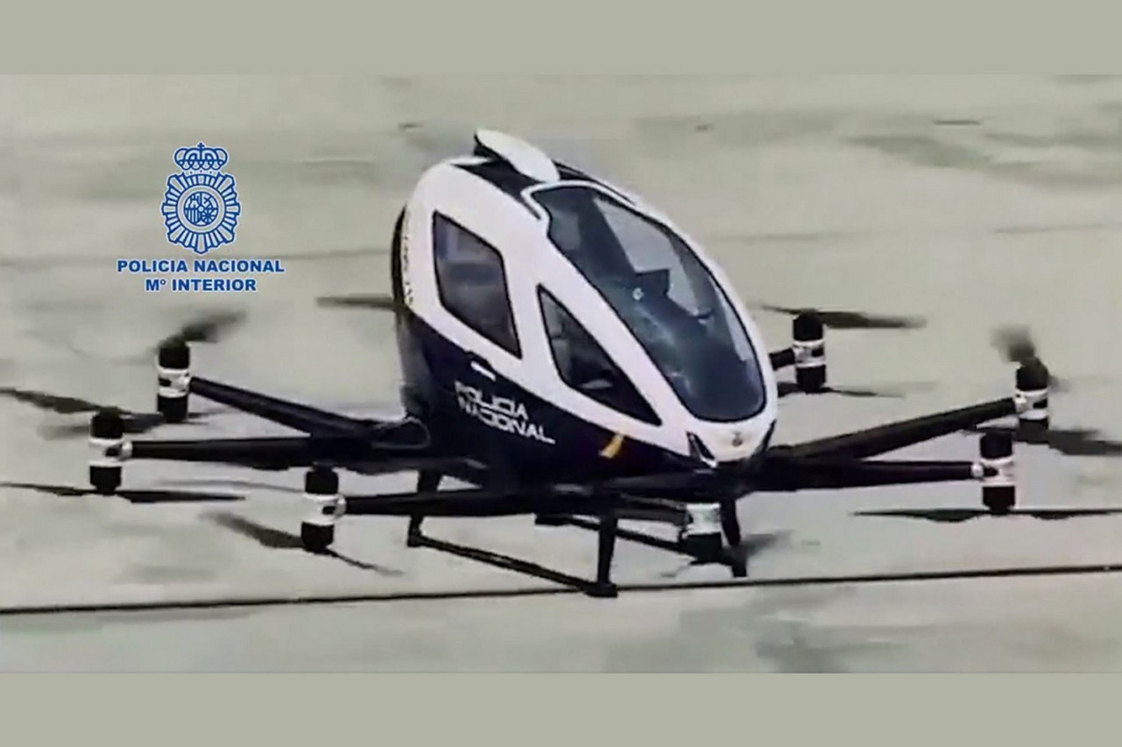 drone policía nacional