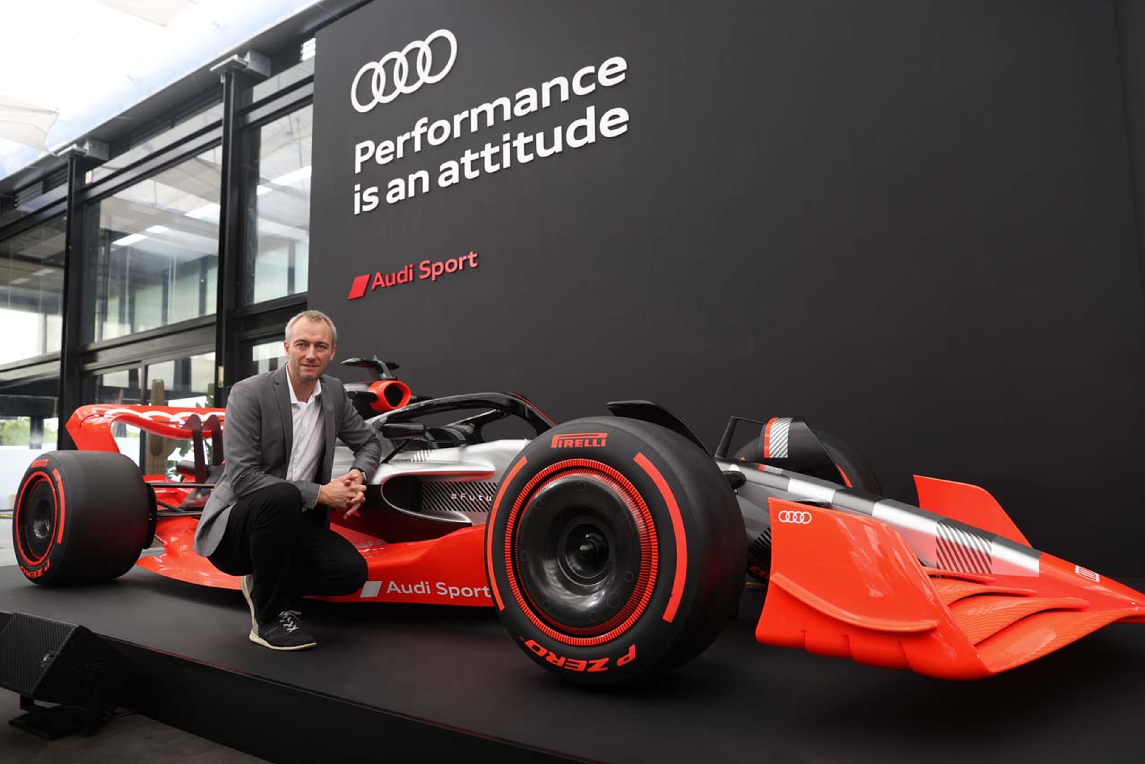 Galería de la presentación del proyecto de Audi F1 para 2026, con Adam Baker.
