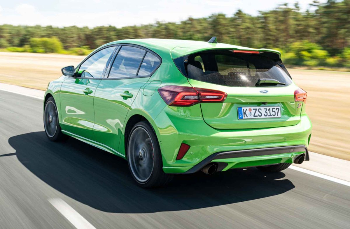 Comparativa Ford Focus ST vs Hyundai i30 N Performance