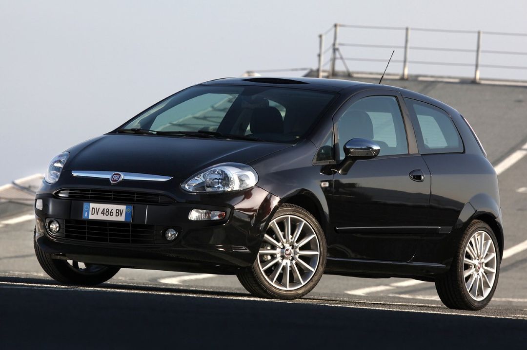 Guía para comprar coche de segunda mano en 2023, estos son los mejores motores y los que debes