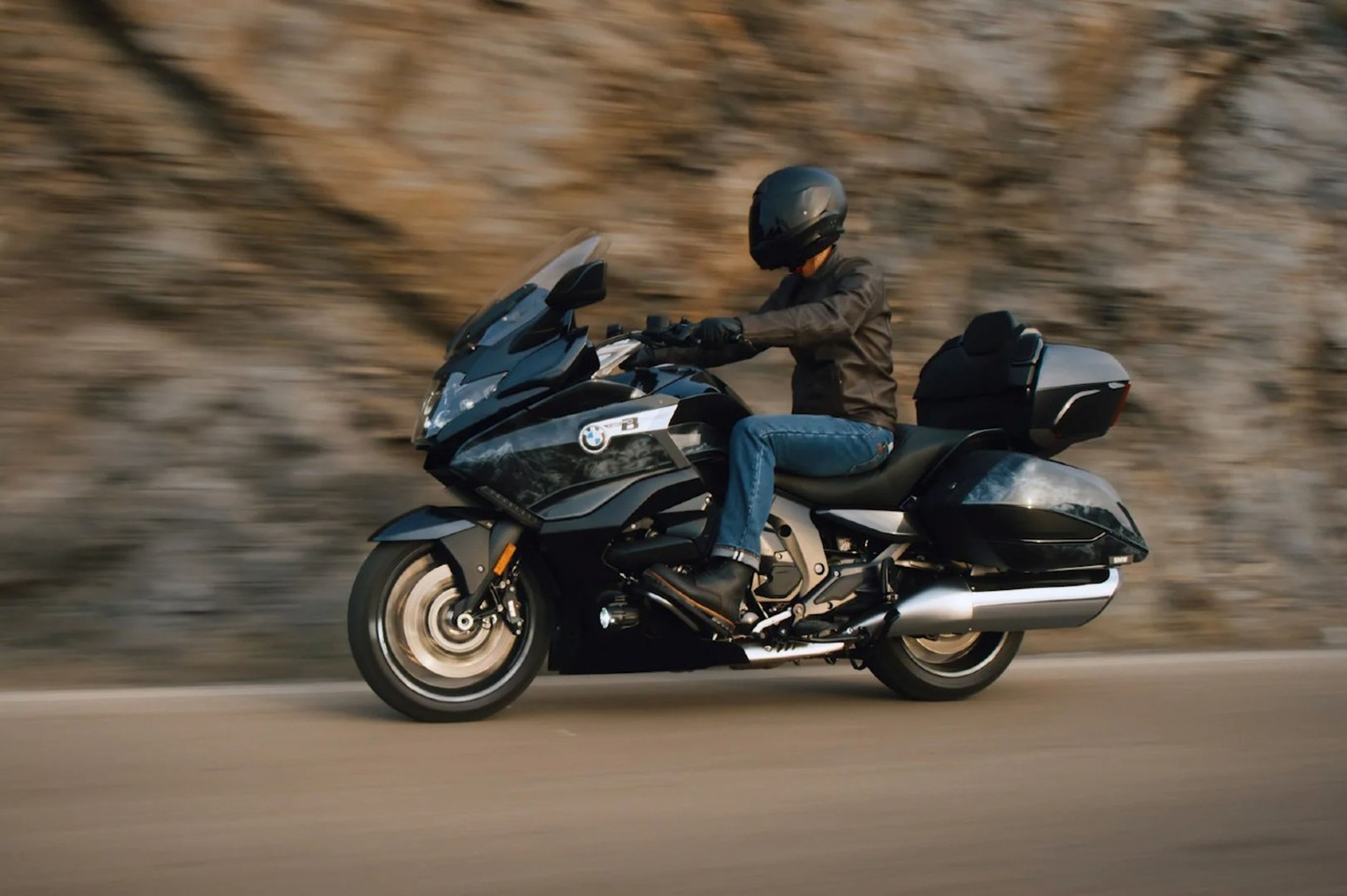 Las 5 mejores motos para viajar cómodamente