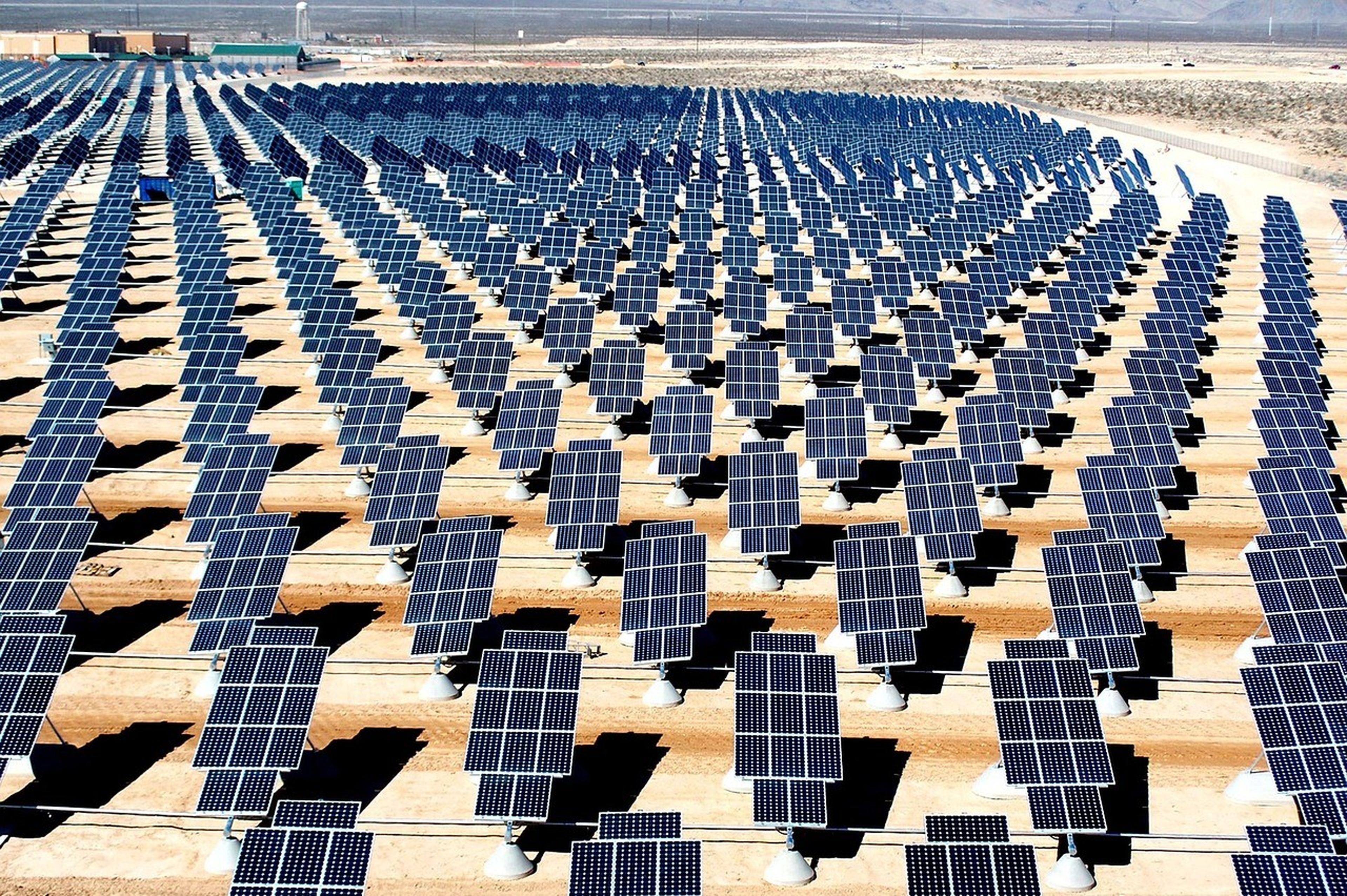 China podría sin placas solares al resto del mundo
