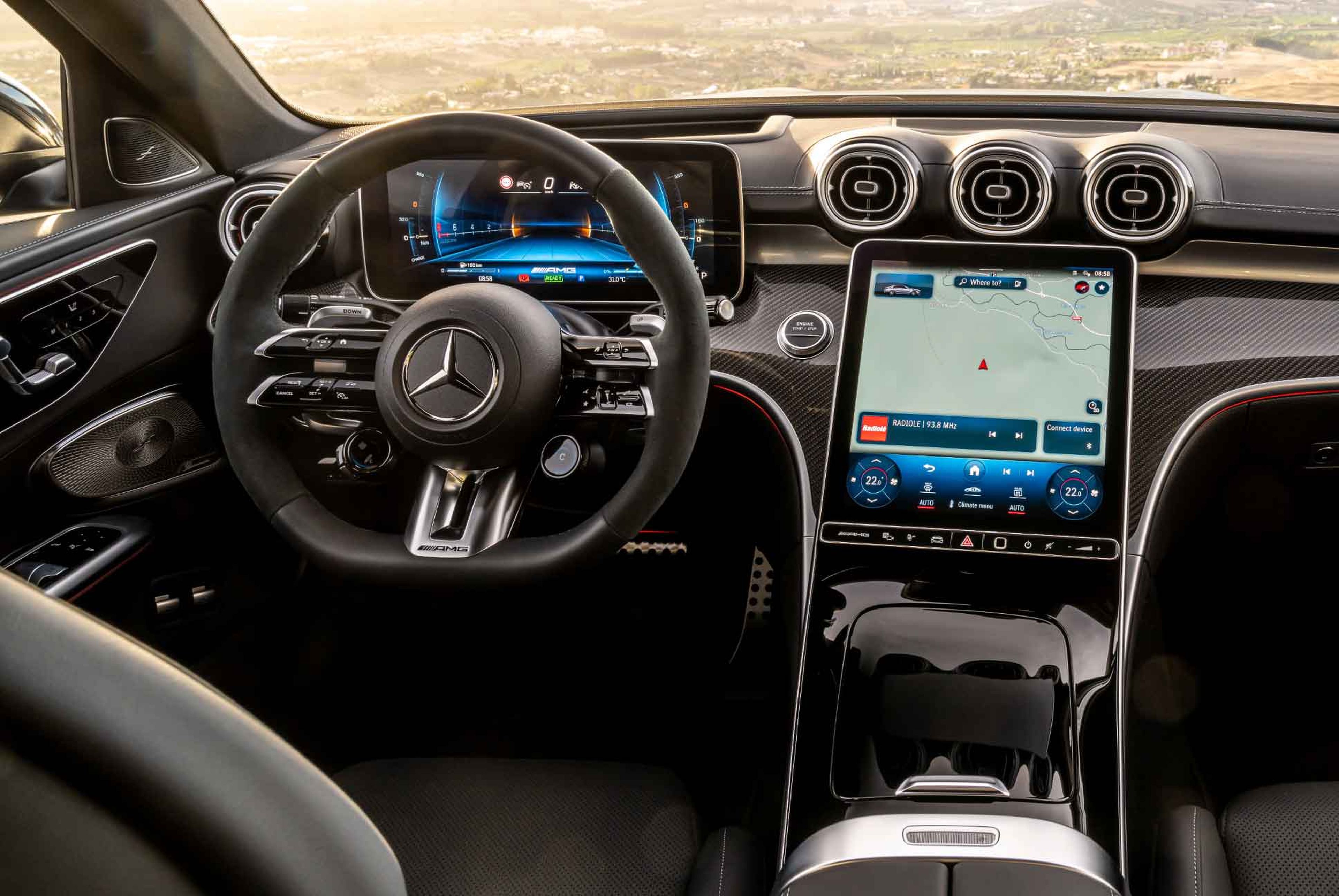 Cockpit del Mercedes-AMG C 63 S E Performance