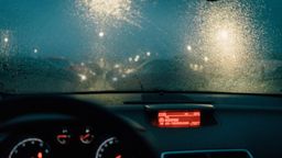 Estos son los mejores repelentes de lluvia para el limpiaparabrisas de tu coche