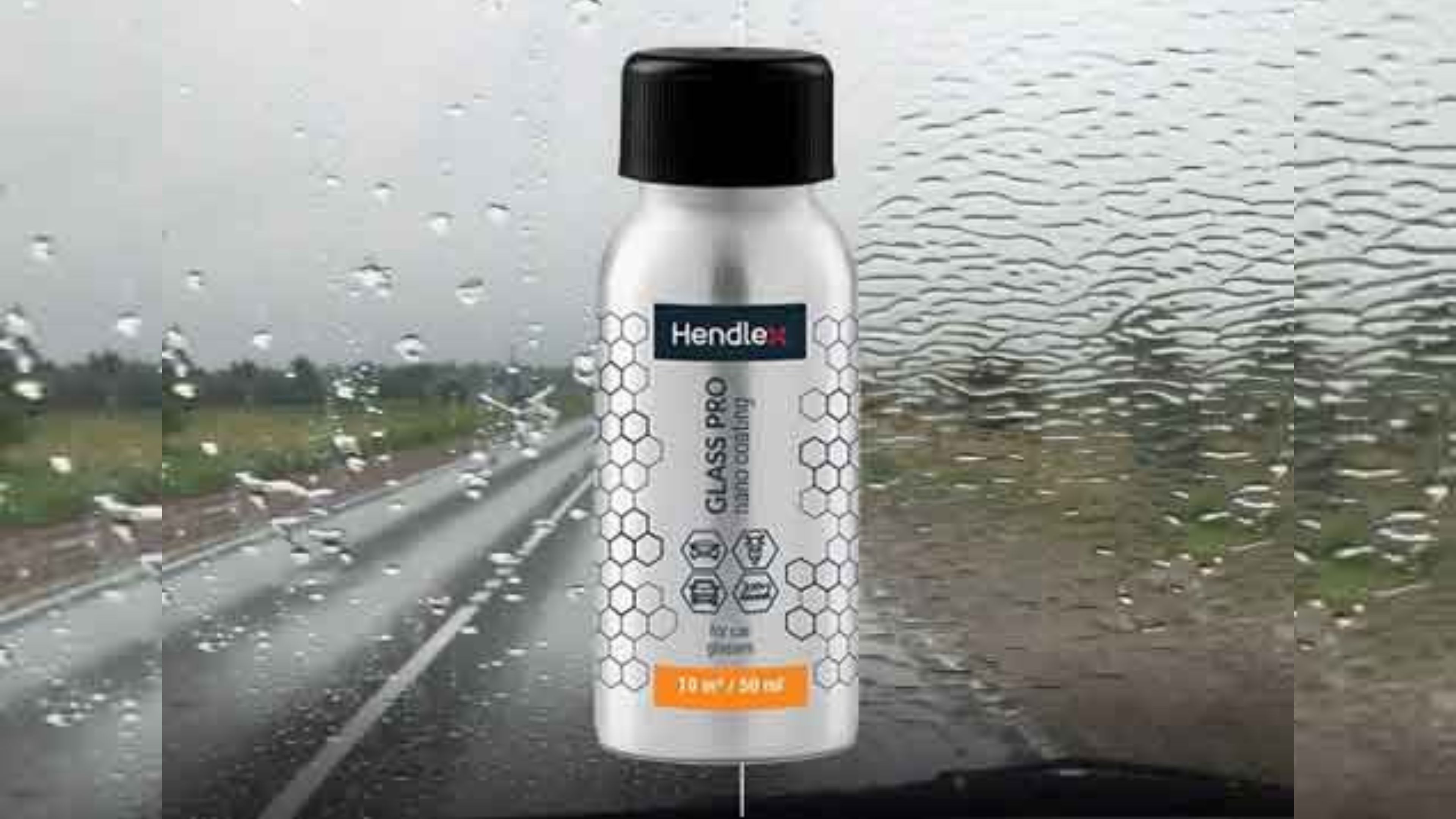 Conduce con mejor visibilidad en lluvia con este líquido limpiaparabrisas  repelente de agua que cuesta solo 7 euros