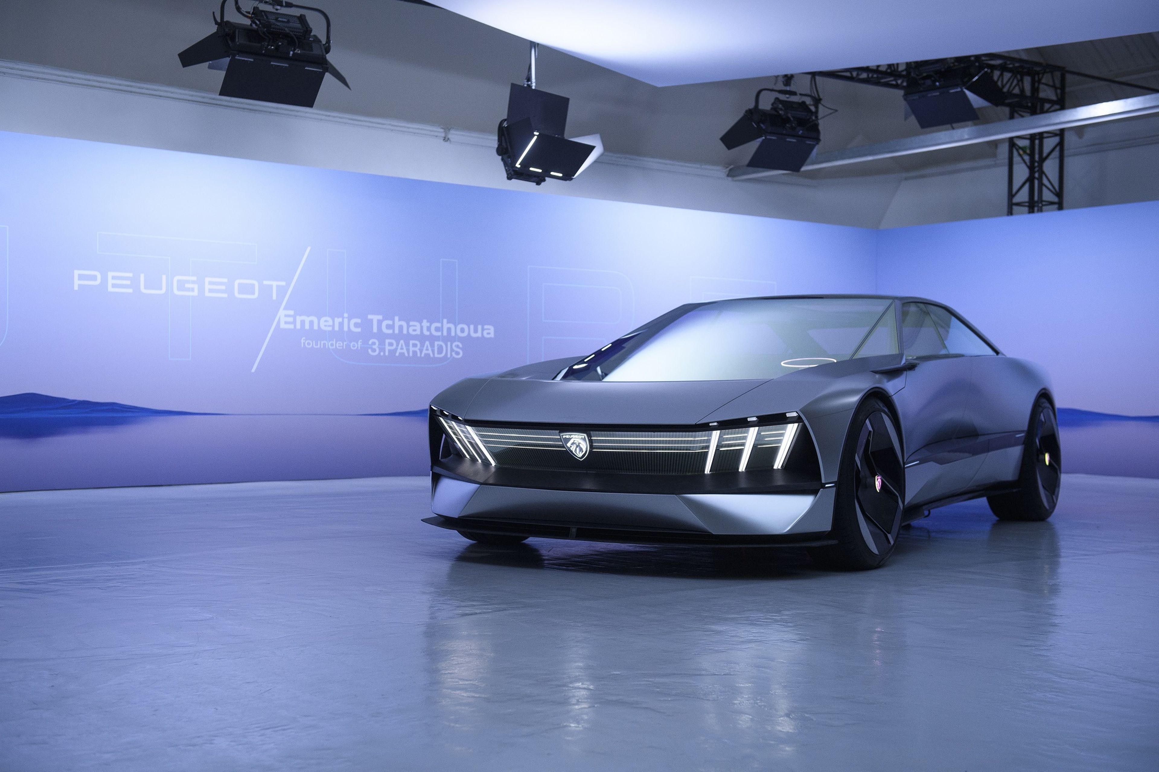 El Peugeot Inception Concept durante un evento organizado en París para su puesta de largo en Europa.