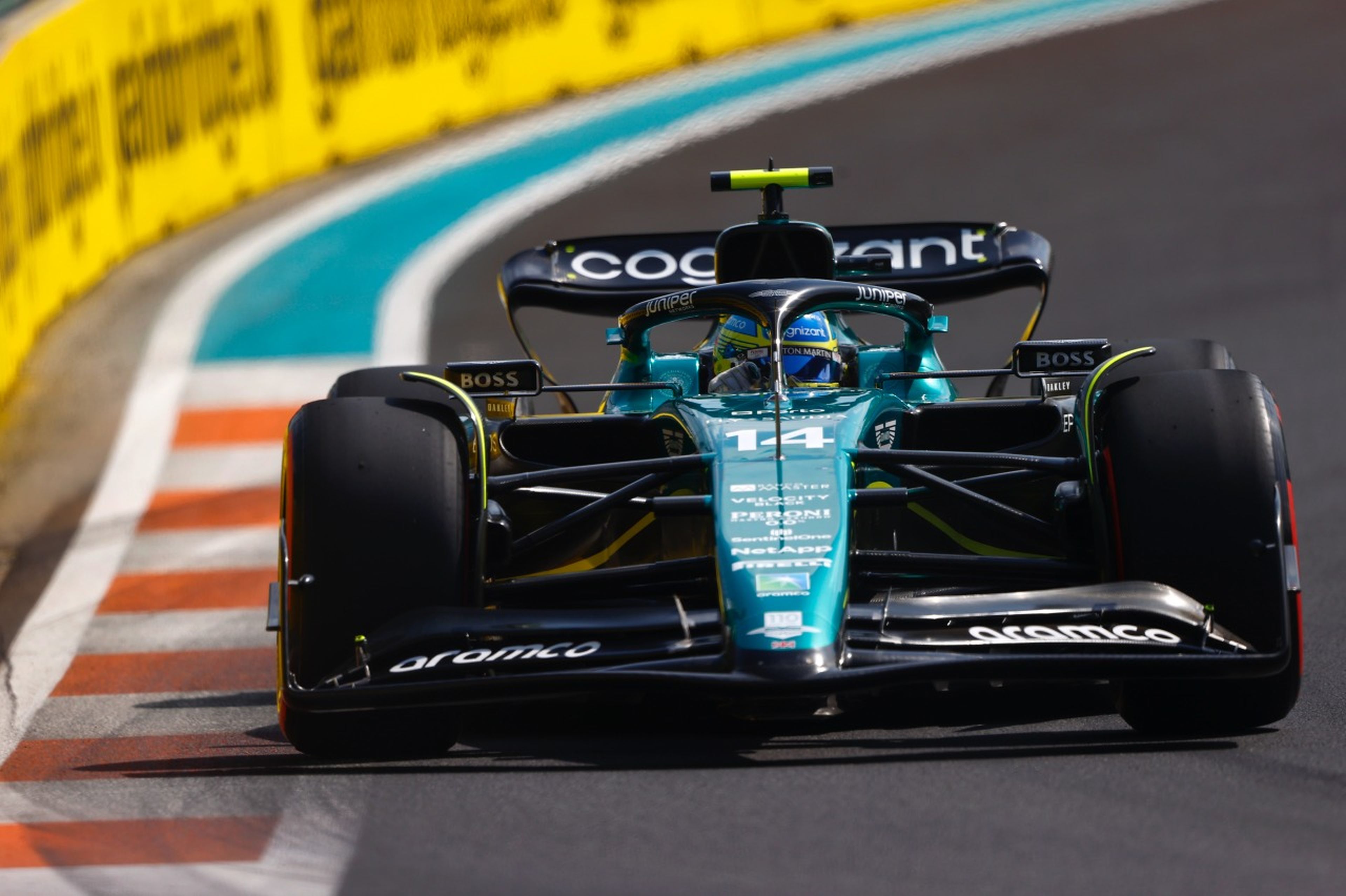 Clasificación F1 GP Miami Alonso segundo y Sainz tercero, pole de Pérez