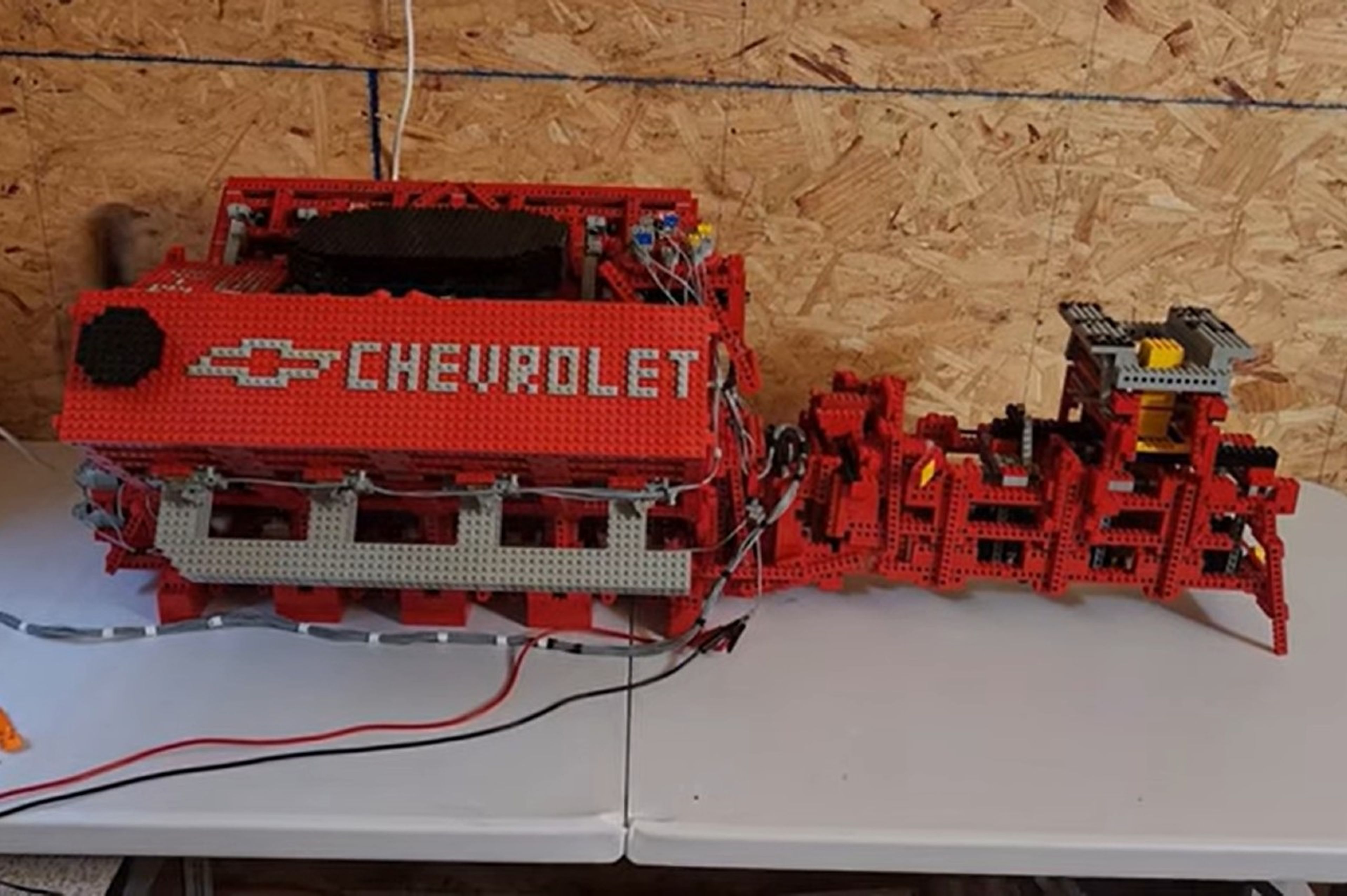 Motor V8 de Lego