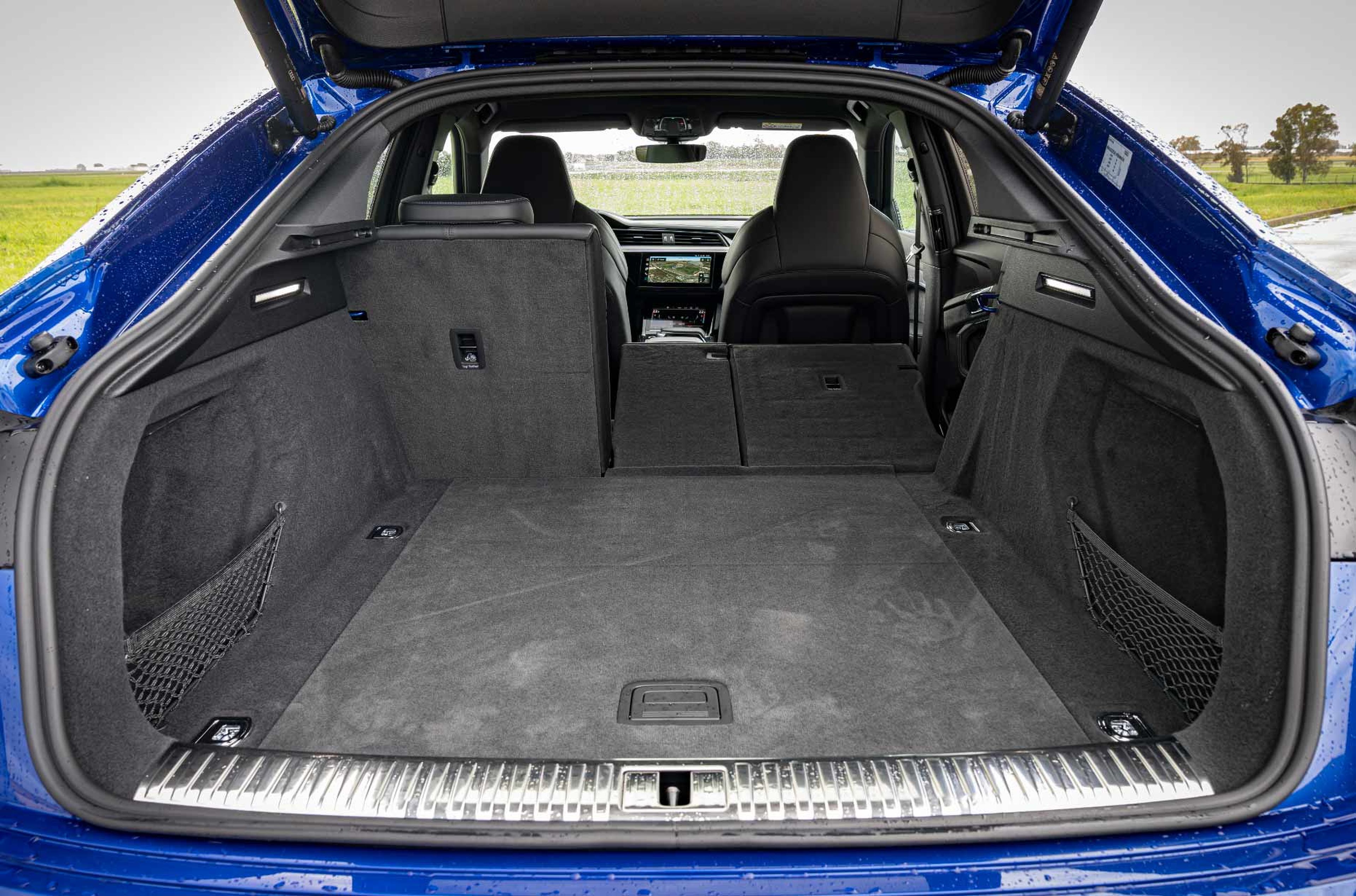 Prueba del Audi SQ8 Sportback e-tron: maletero