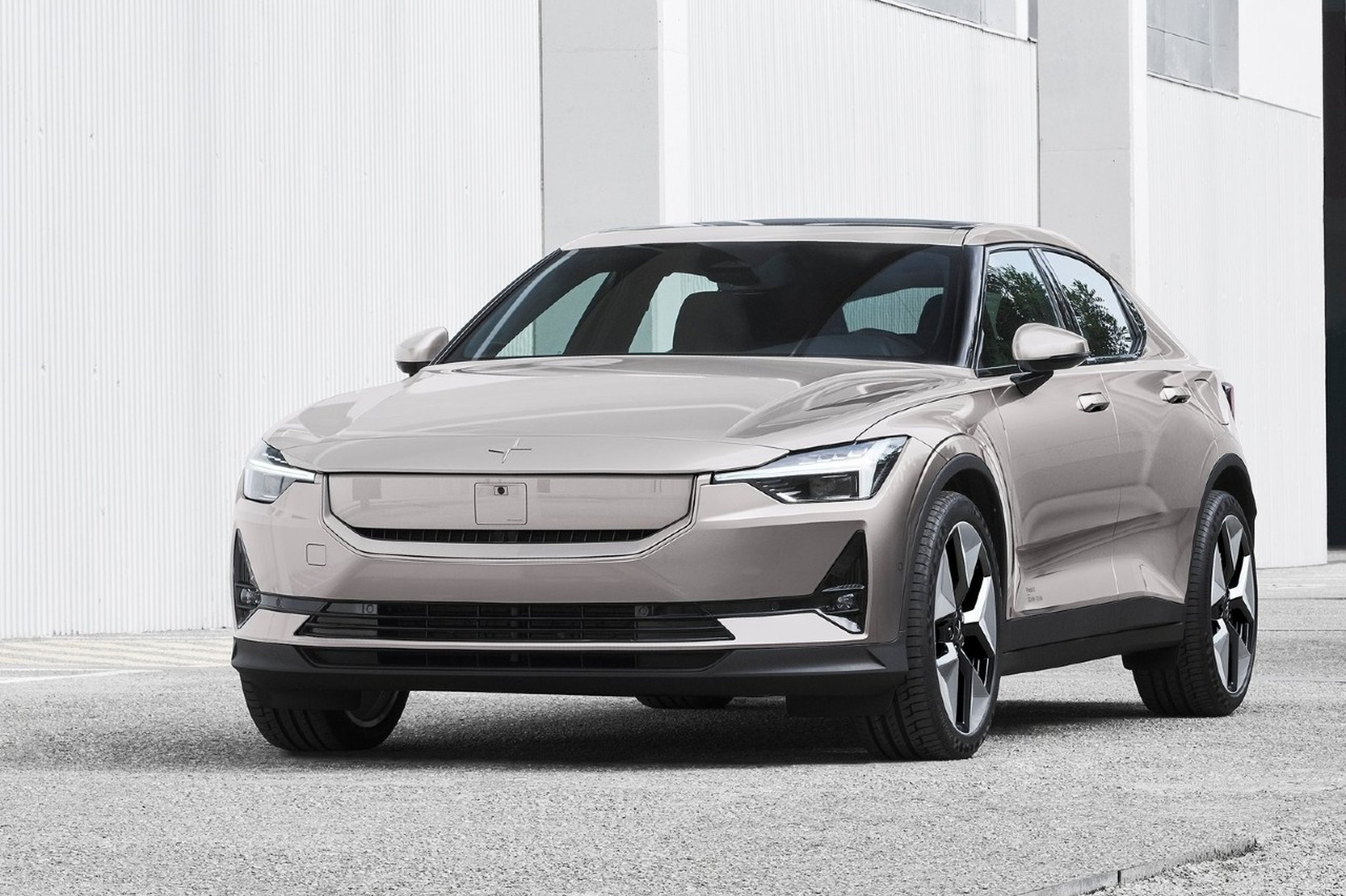 How much does the Polestar 2 cost in Spain