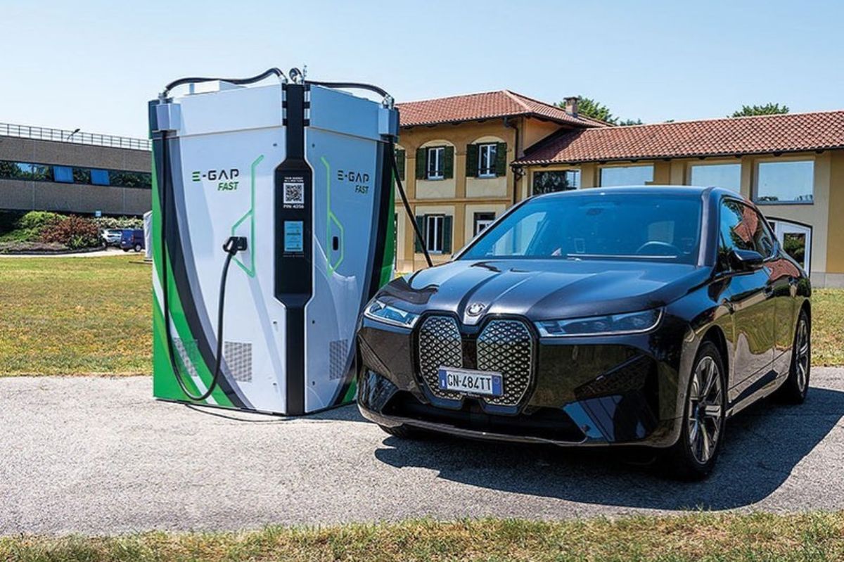 La nuova batteria da 200 kWh è il punto di ricarica per le auto elettriche