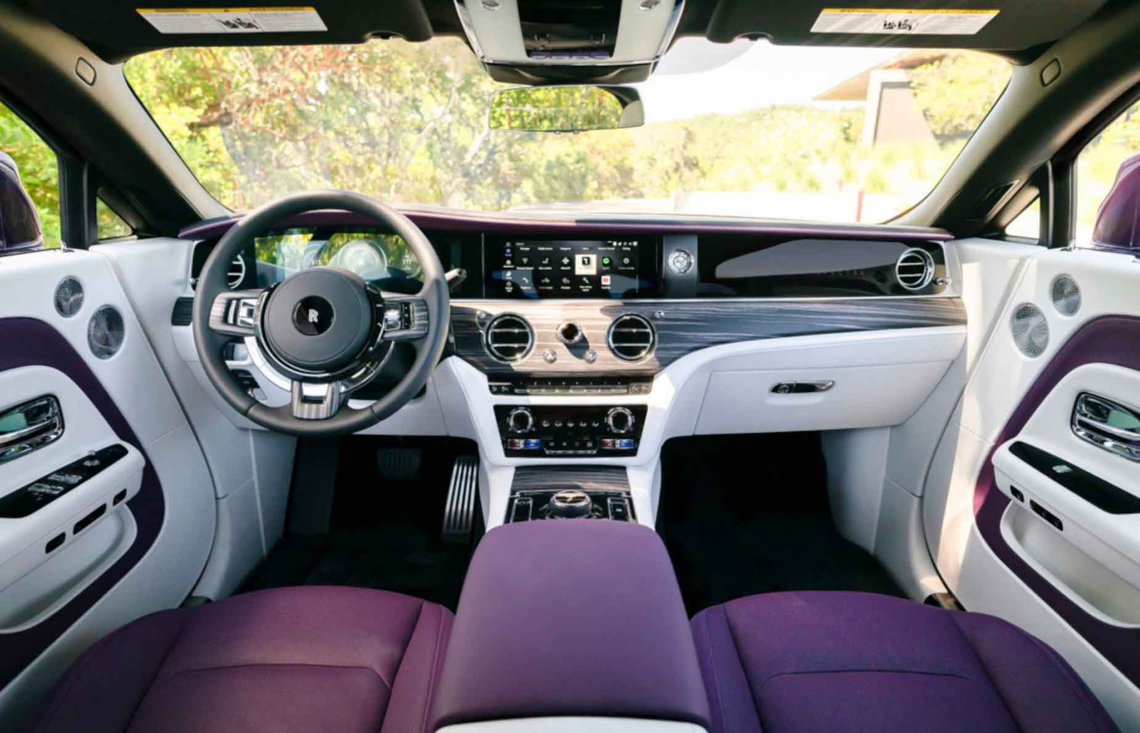 Prueba del Rolls-Royce Spectre cockpit