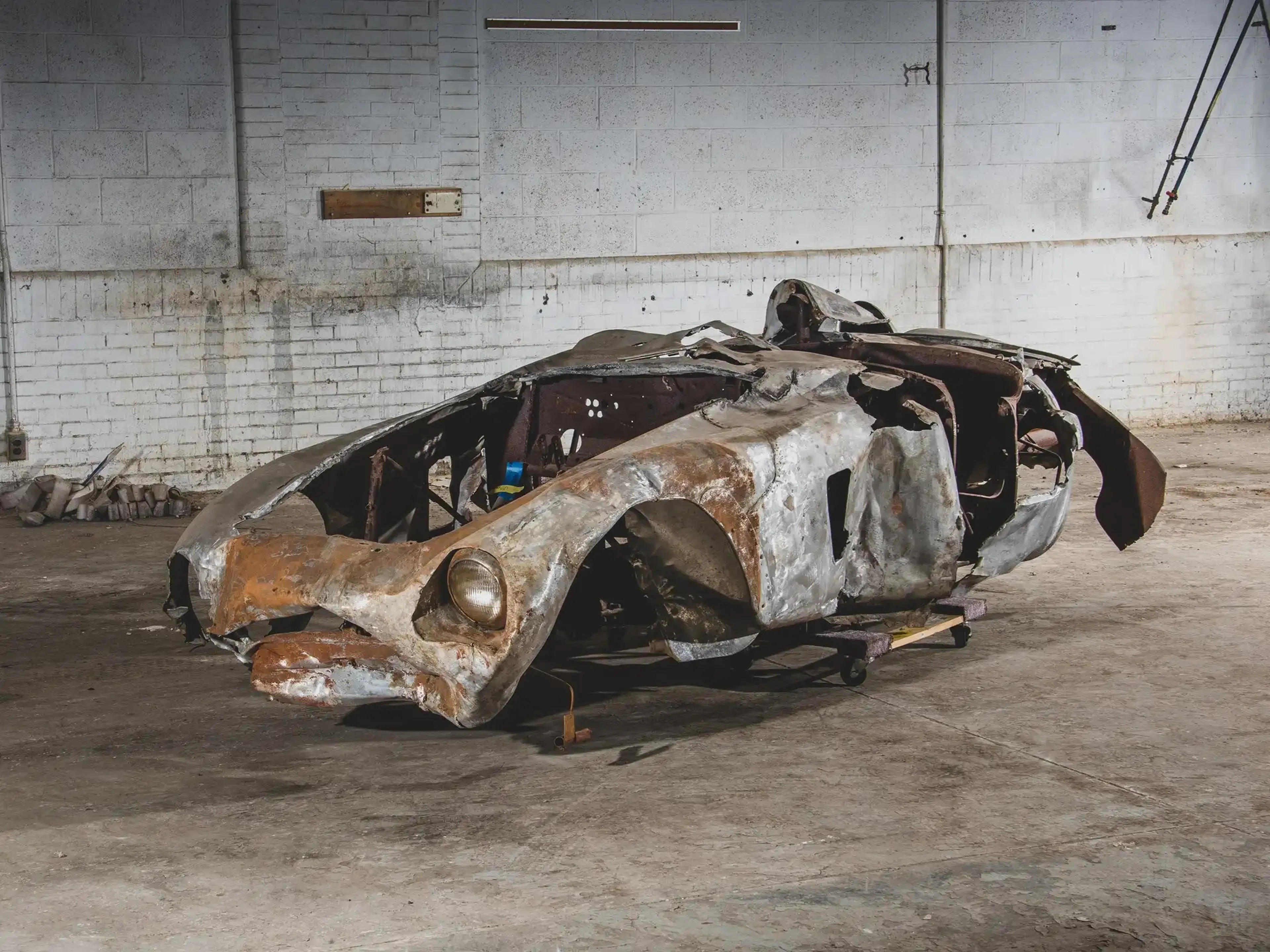 Ferrari 500 Mundial destrozado