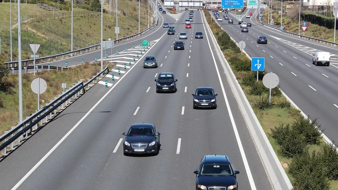 Listo Para Multar, Aquí Está El Nuevo Radar De Tramo Más Largo De Madrid